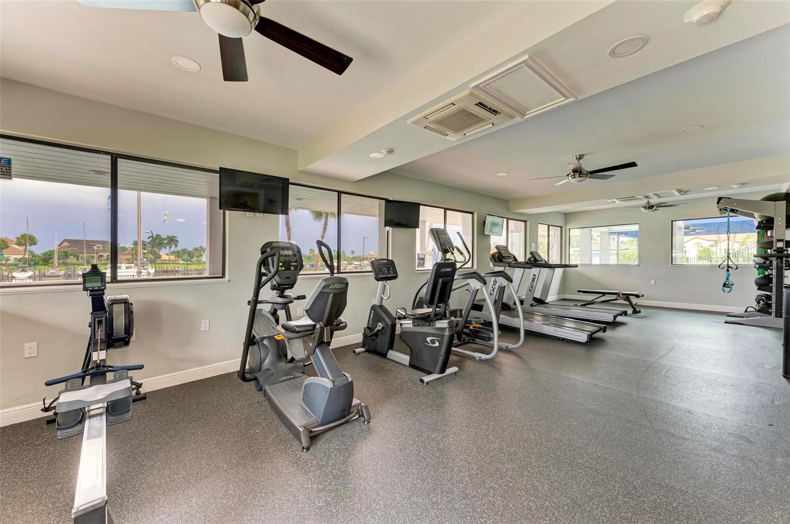 221 LOOKOUT POINT DR, OSPREY, FL, 34229