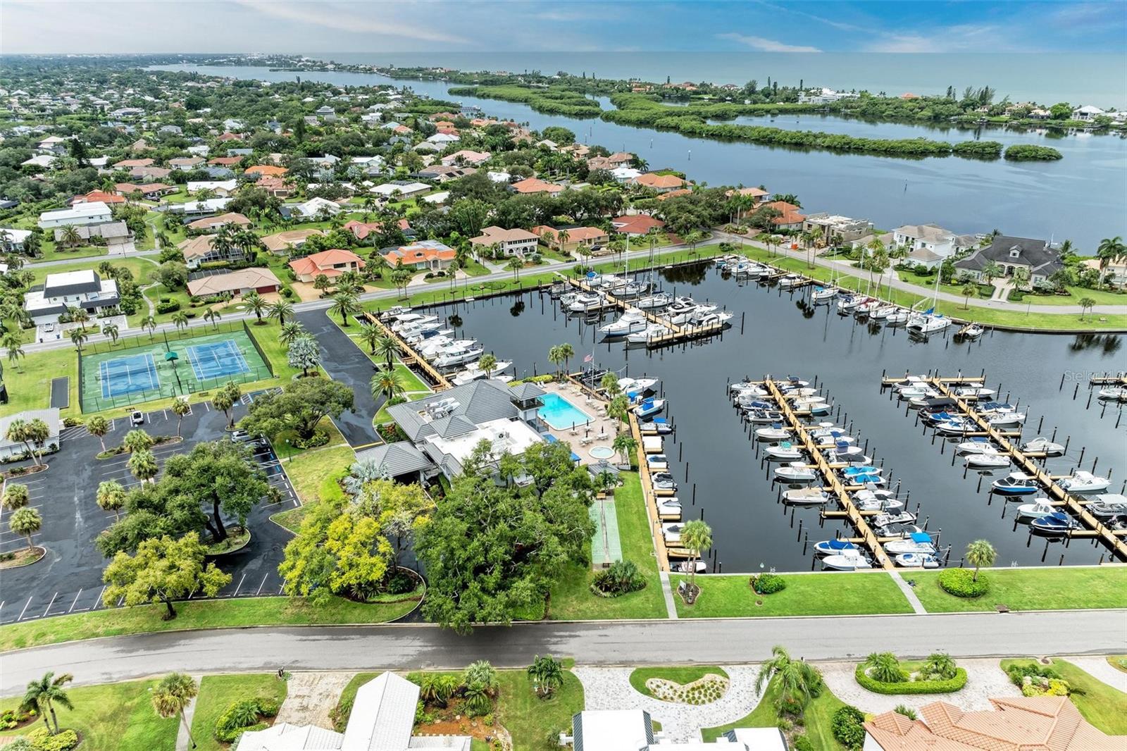 221 LOOKOUT POINT DR, OSPREY, FL, 34229
