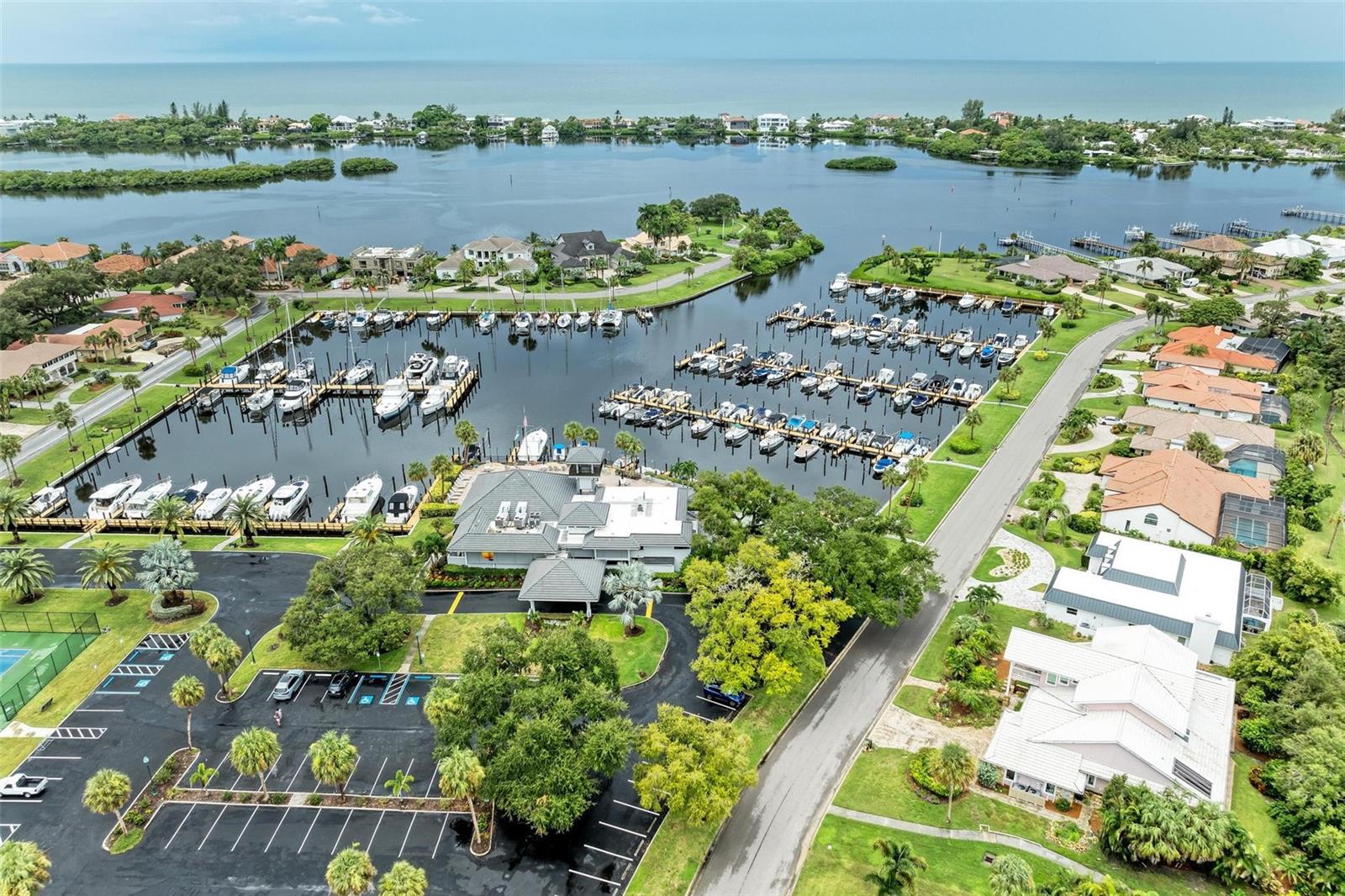 221 LOOKOUT POINT DR, OSPREY, FL, 34229