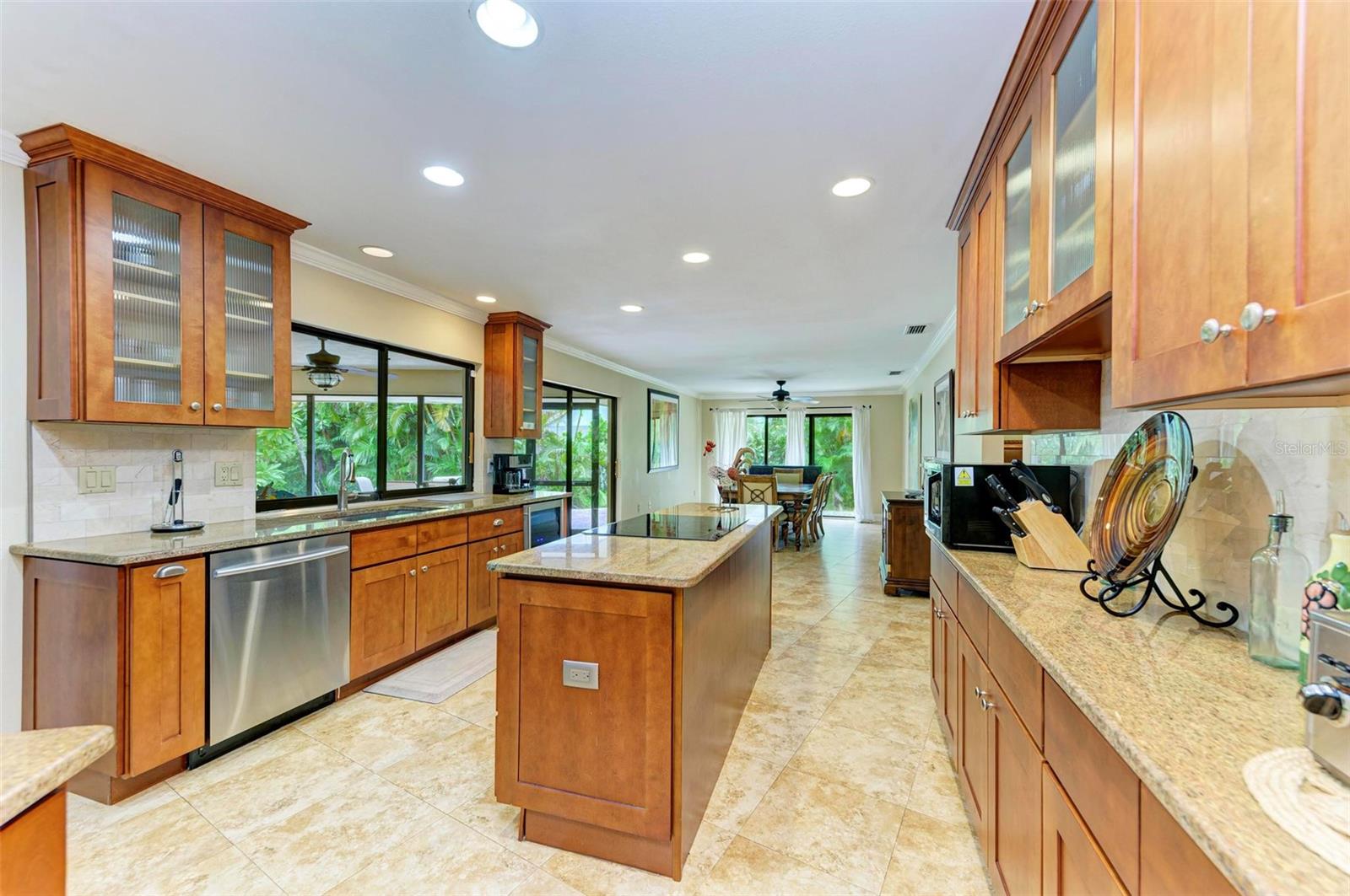 221 LOOKOUT POINT DR, OSPREY, FL, 34229