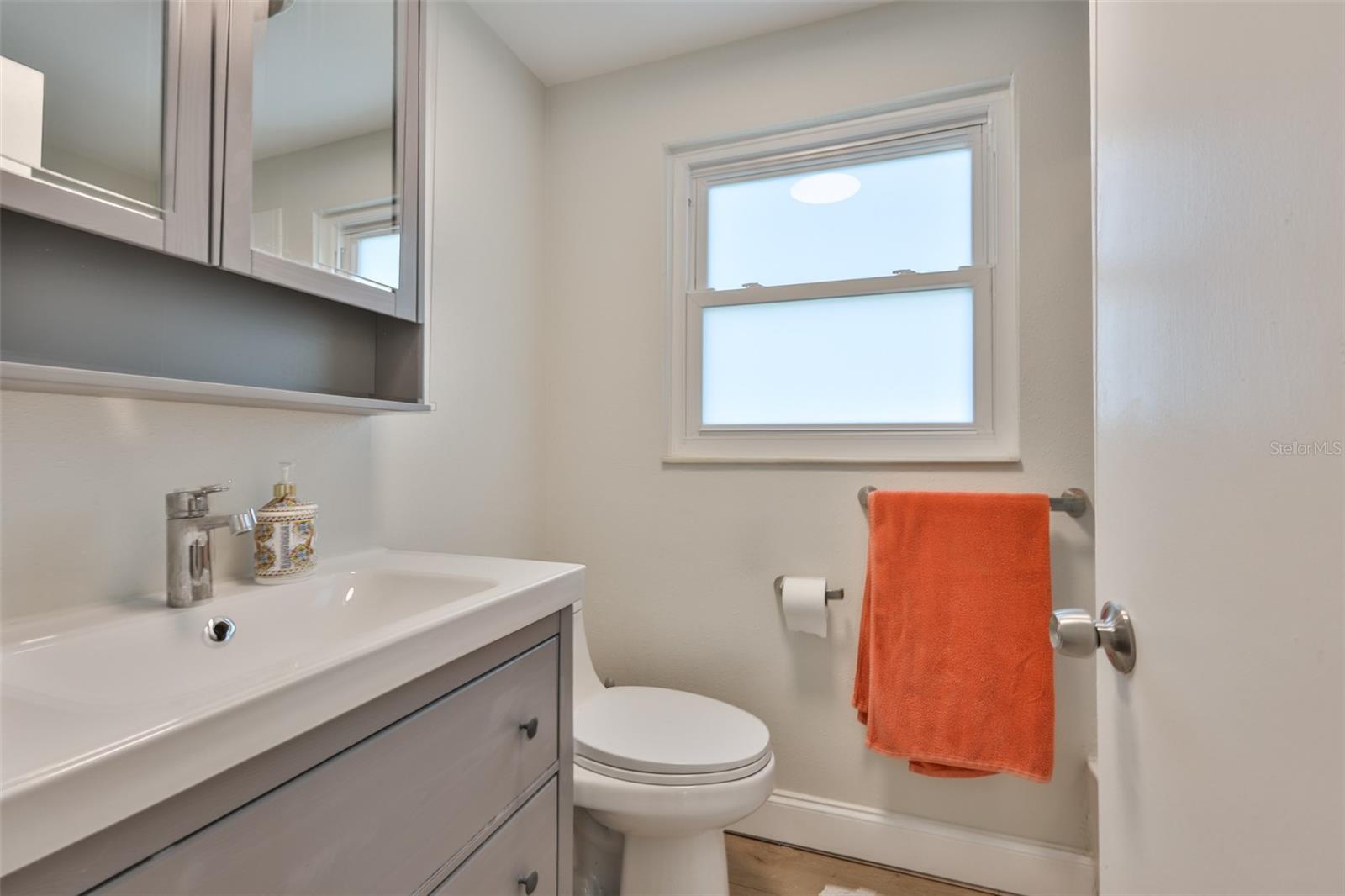 1279 86TH AVE N, ST PETERSBURG, FL, 33702