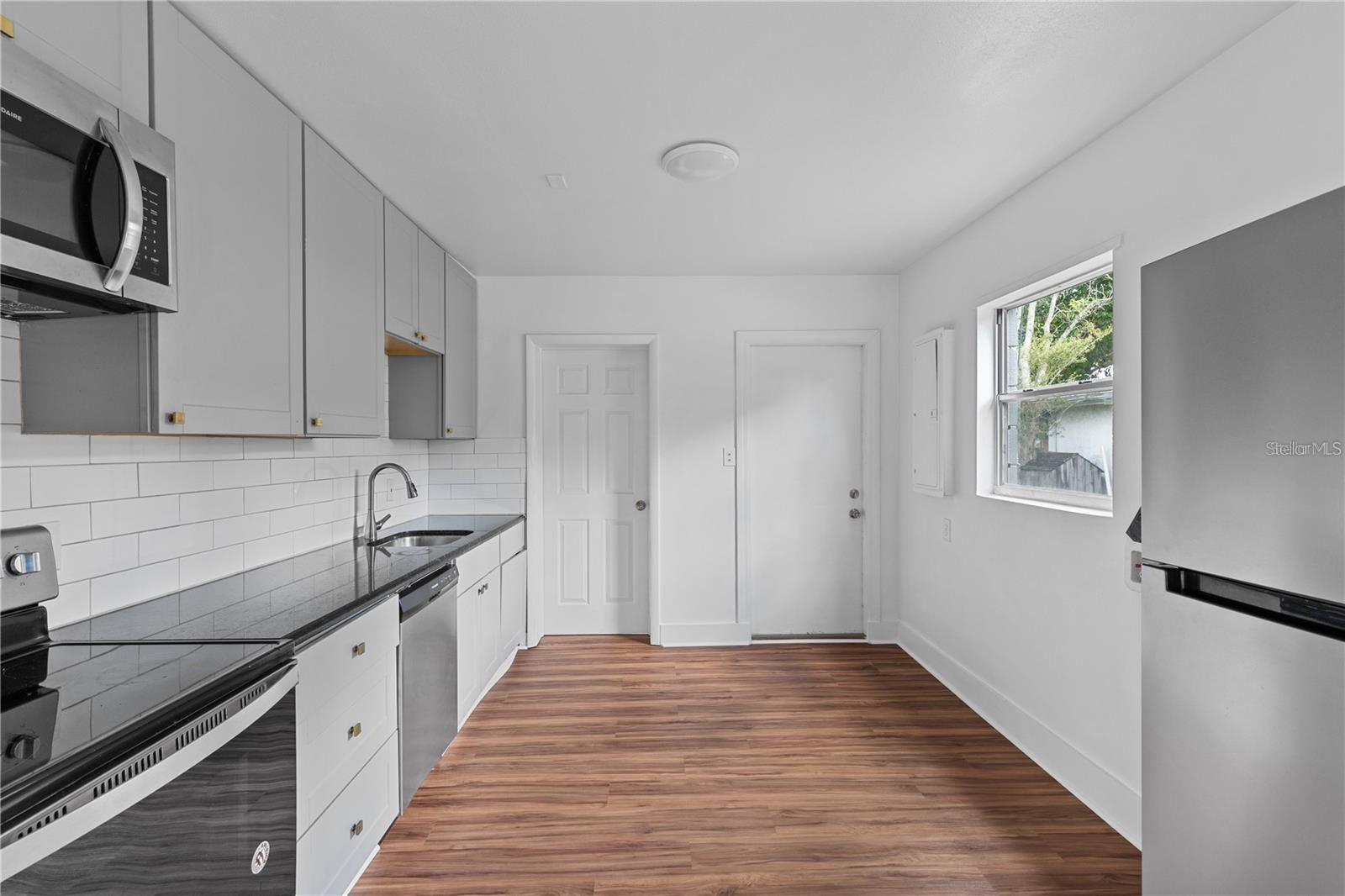 2314 N OSPREY AVE, SARASOTA, FL, 34234