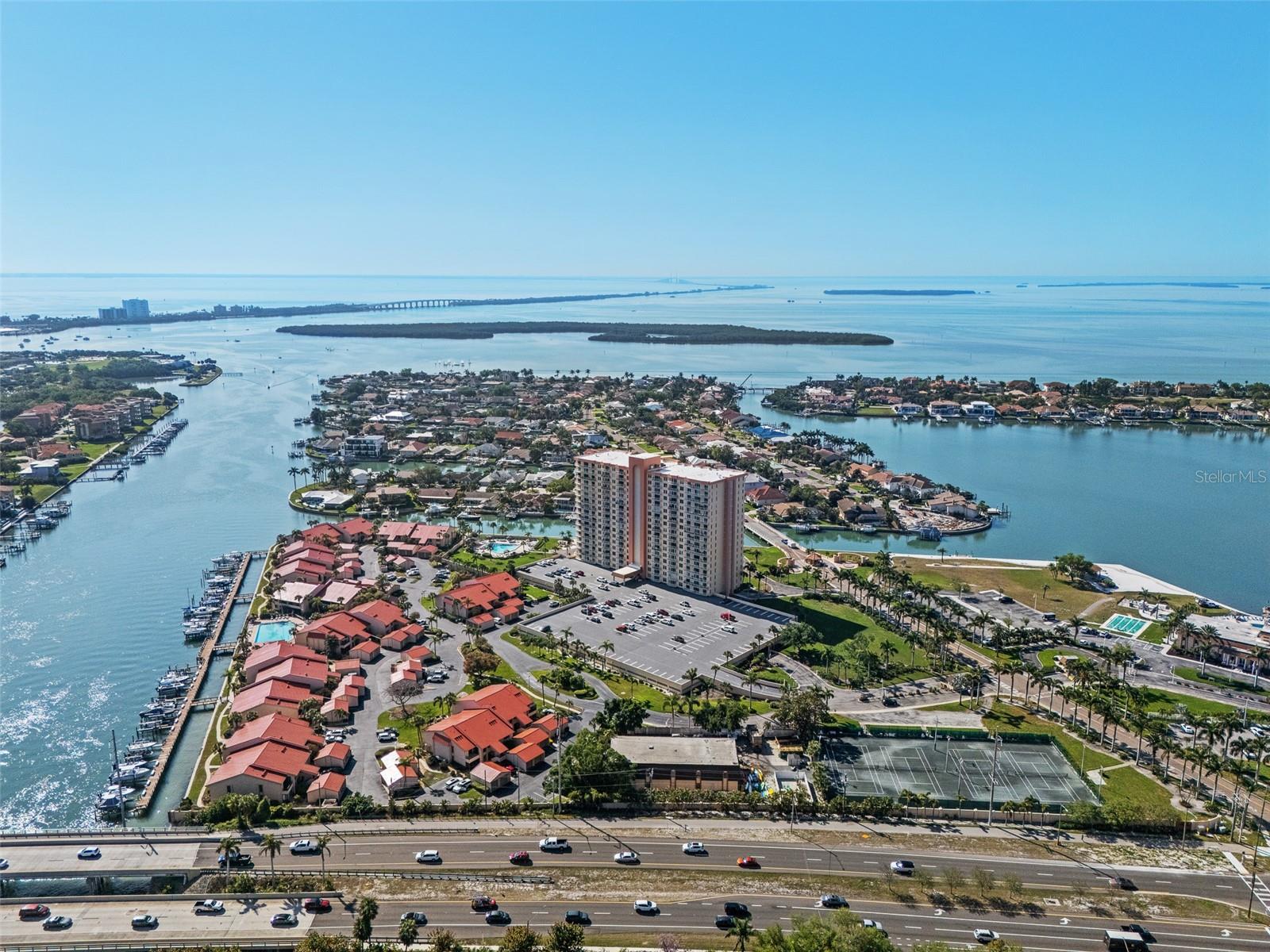 4750 BRITTANY DR S #126, ST PETERSBURG, FL, 33715