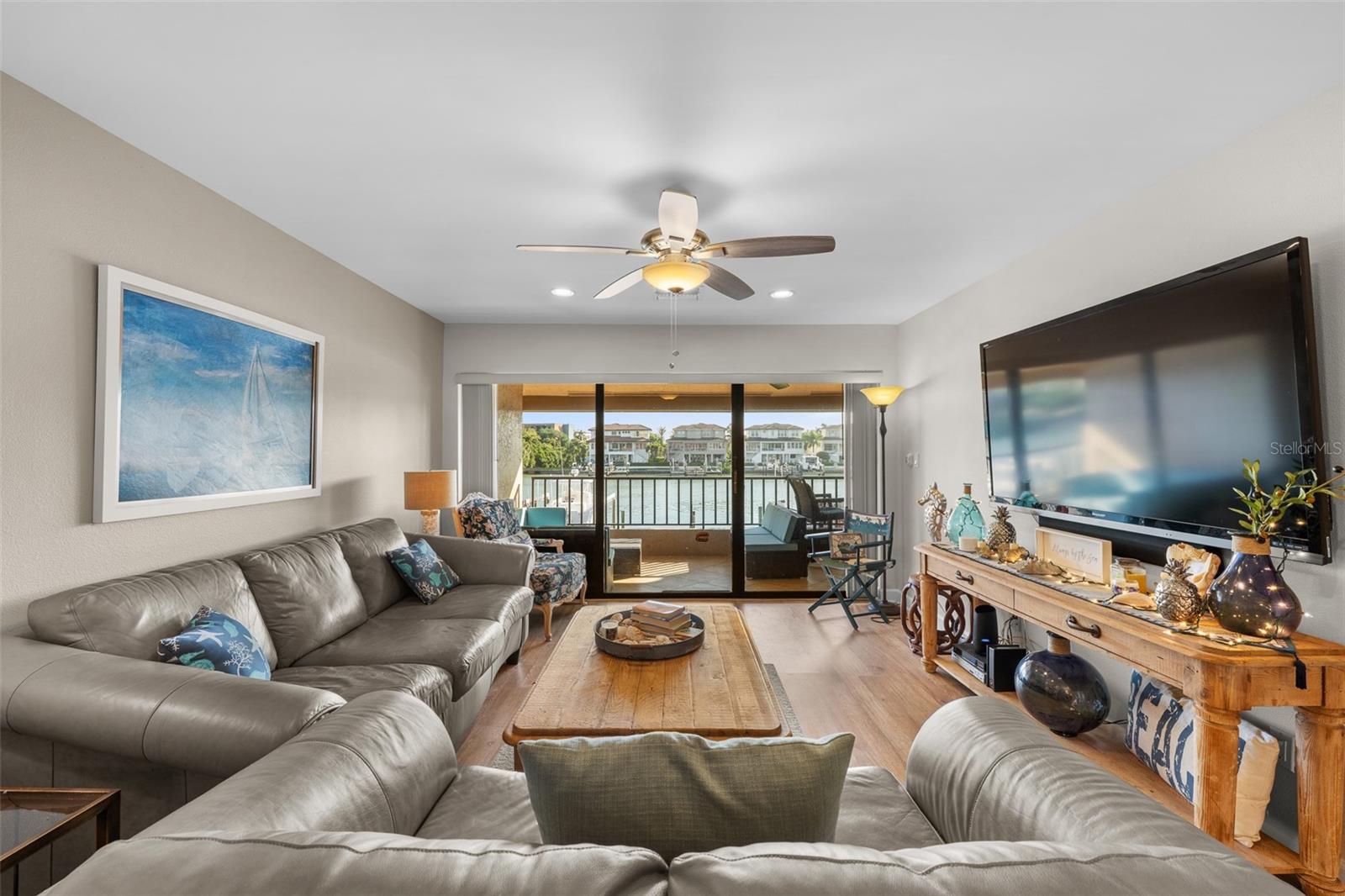 4750 BRITTANY DR S #126, ST PETERSBURG, FL, 33715