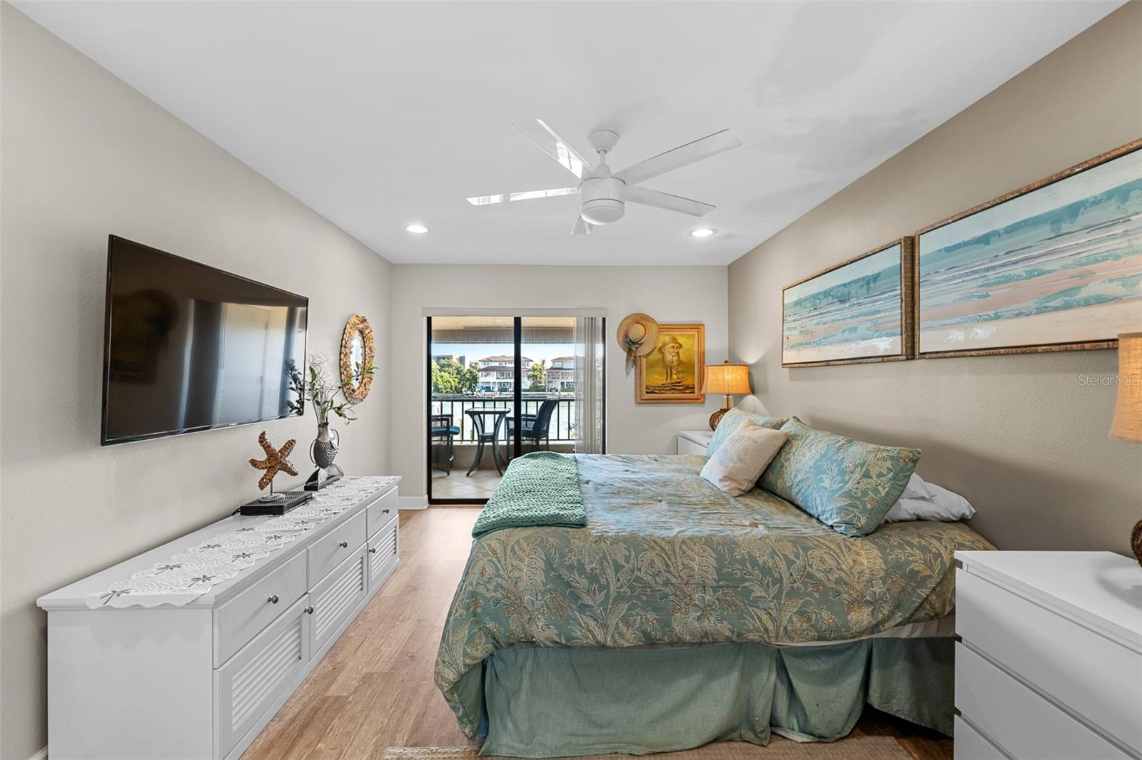 4750 BRITTANY DR S #126, ST PETERSBURG, FL, 33715