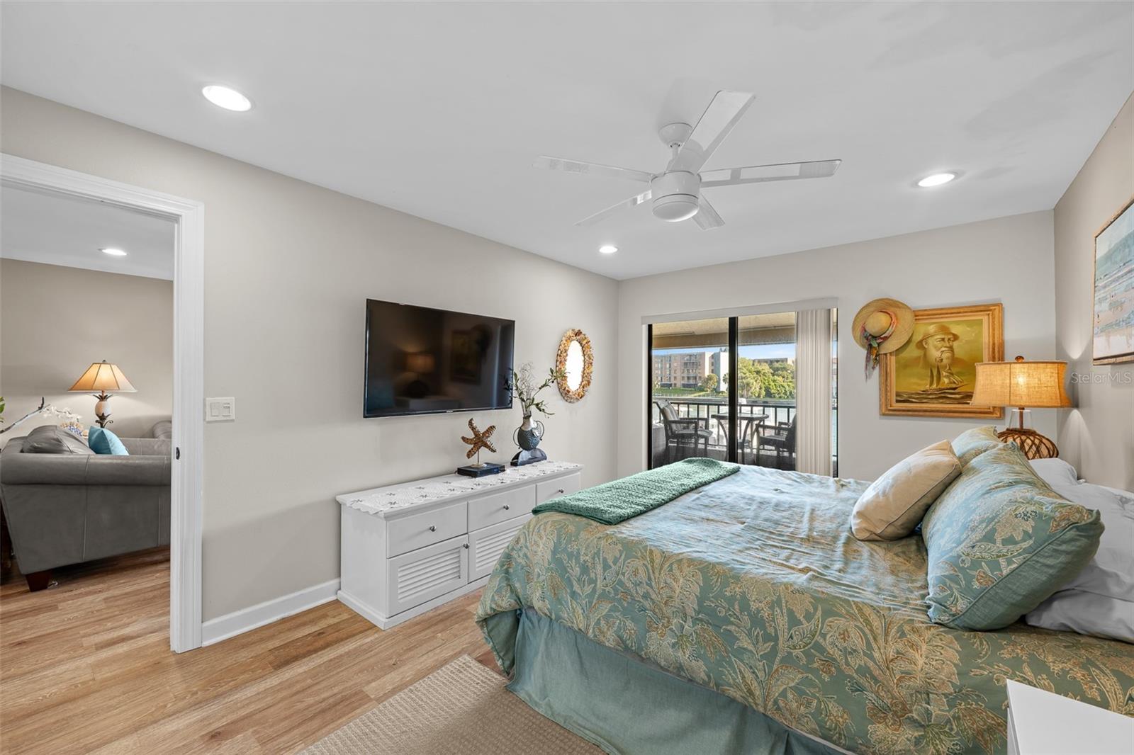 4750 BRITTANY DR S #126, ST PETERSBURG, FL, 33715