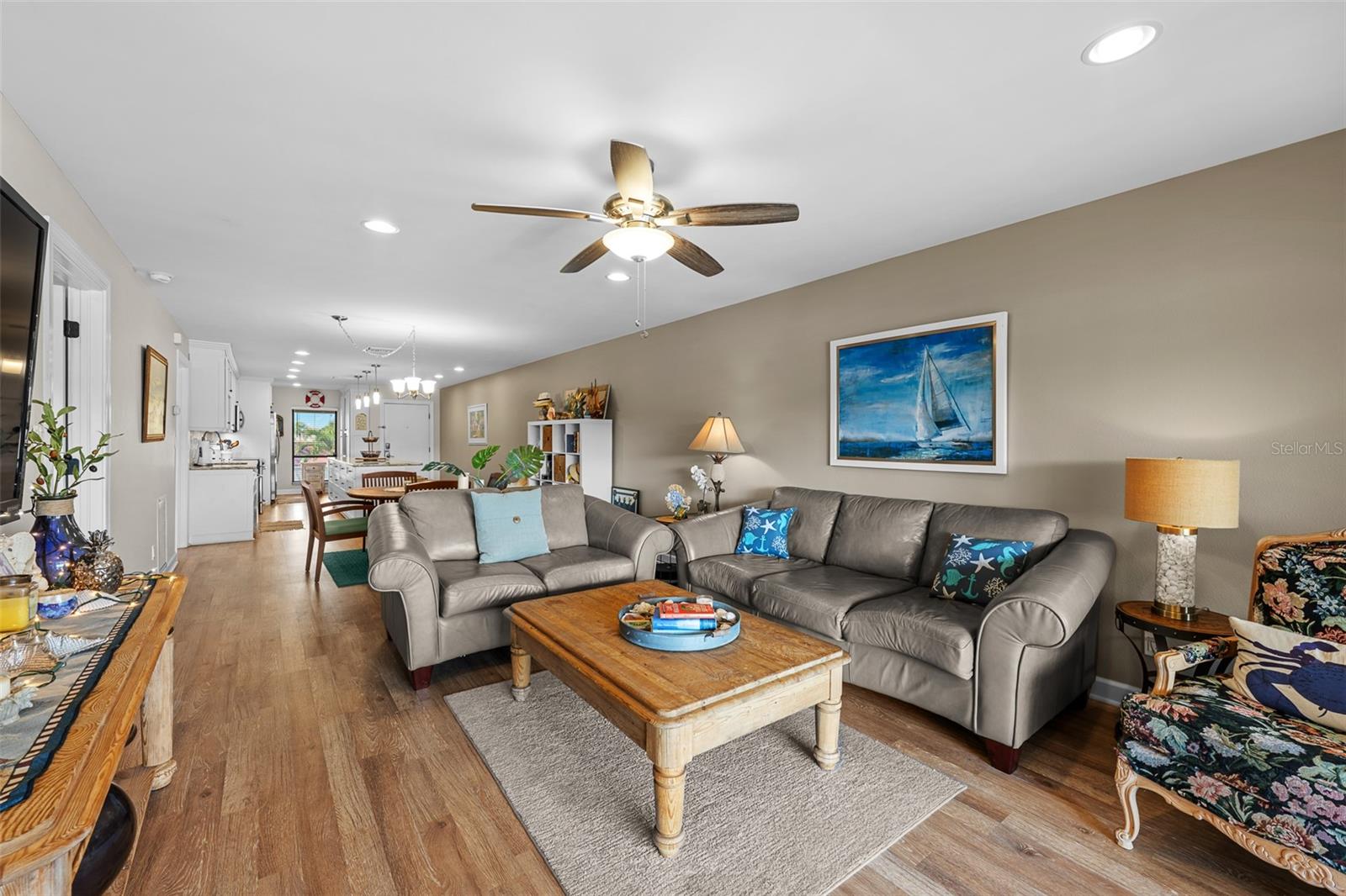 4750 BRITTANY DR S #126, ST PETERSBURG, FL, 33715