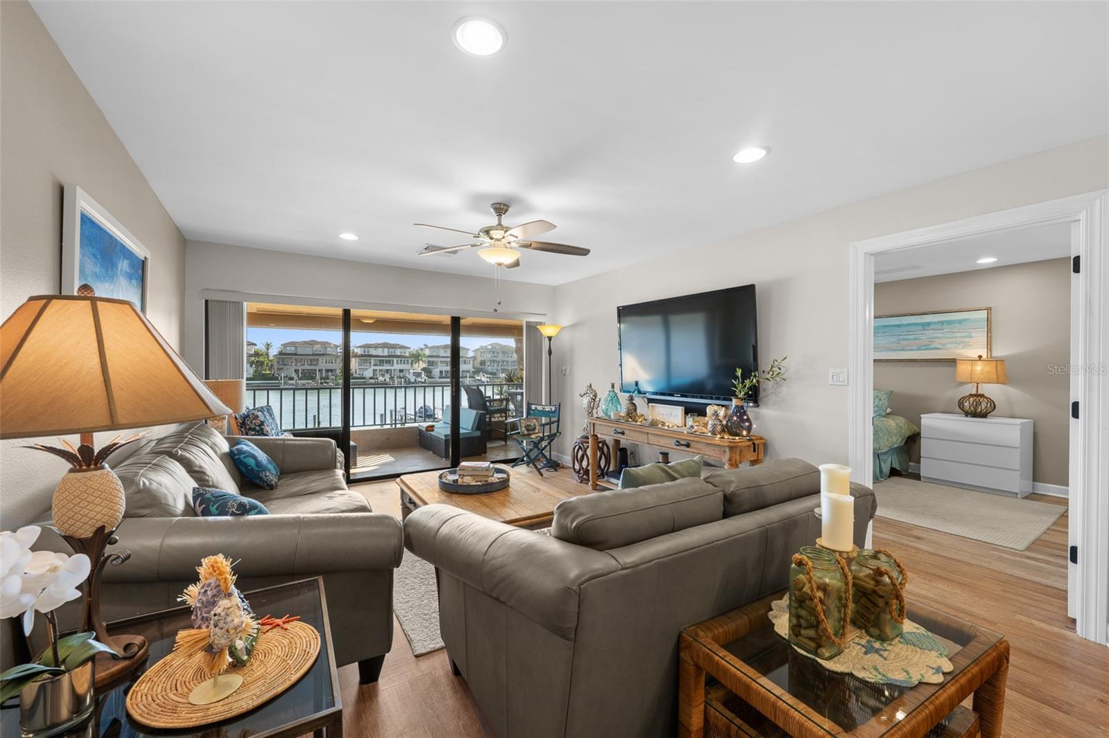 4750 BRITTANY DR S #126, ST PETERSBURG, FL, 33715