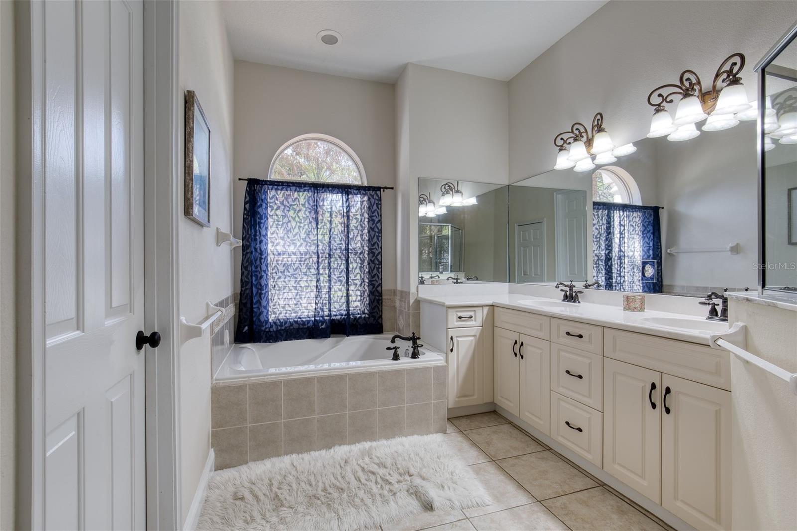 124 SQUIRREL LN, ORMOND BEACH, FL, 32174