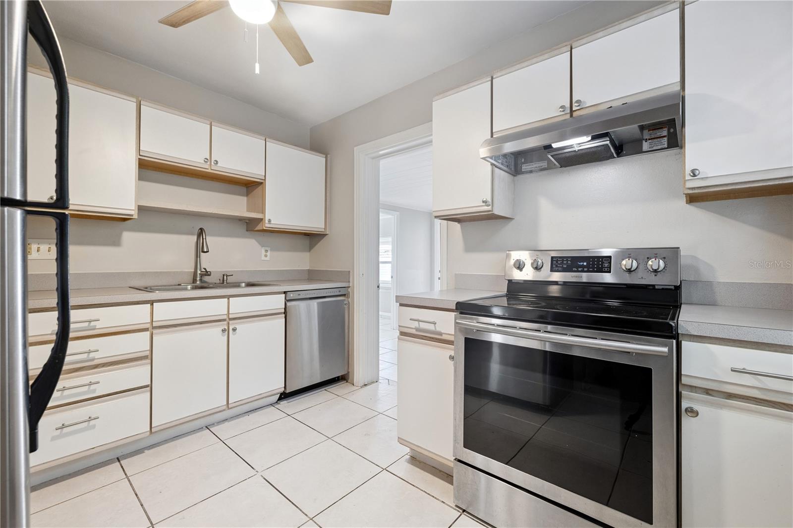 9314 N ASHLEY ST, TAMPA, FL, 33612