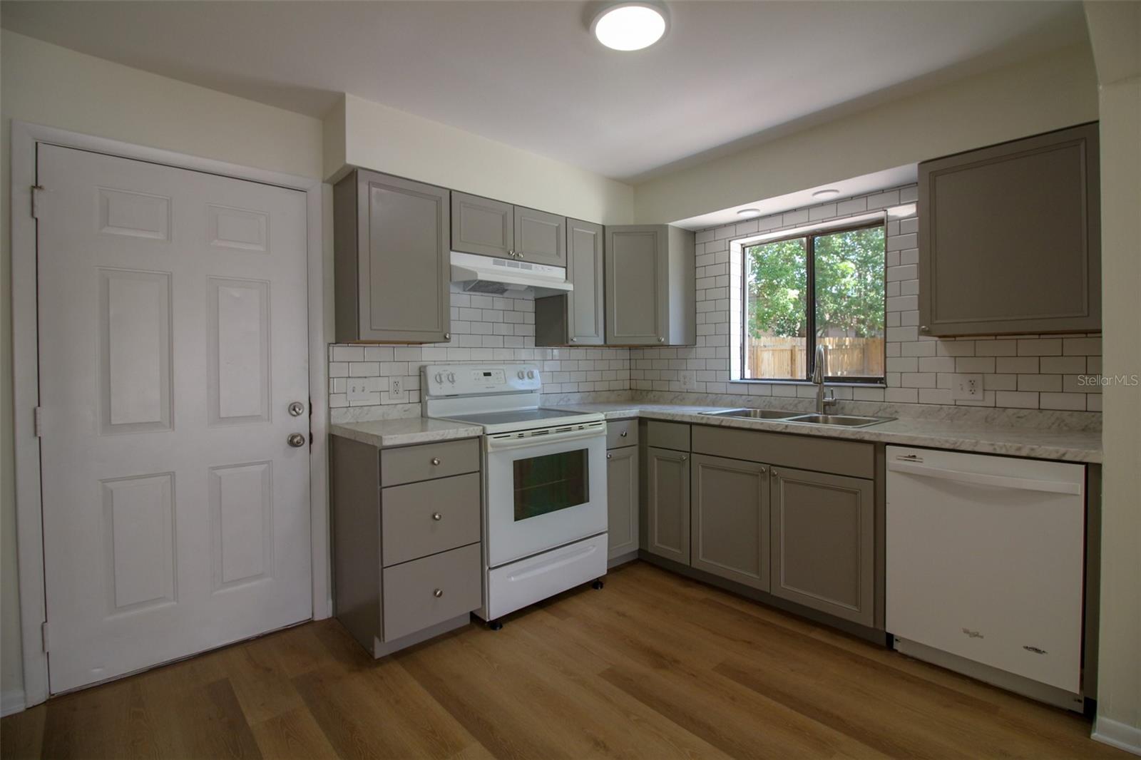 1537 KING AVE, LAKELAND, FL, 33803
