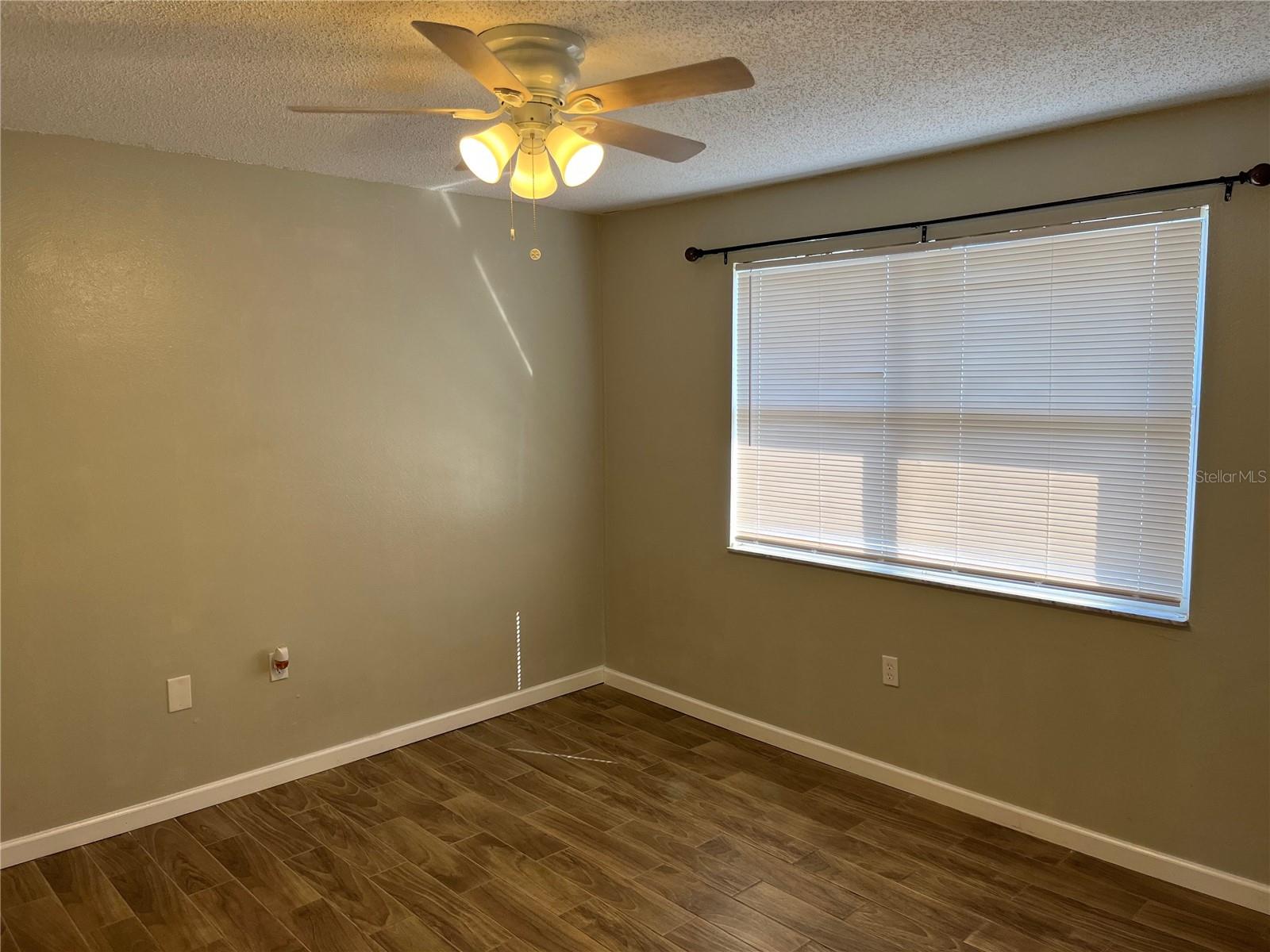 5052 TERRACE CLUB LN #201, TAMPA, FL, 33617