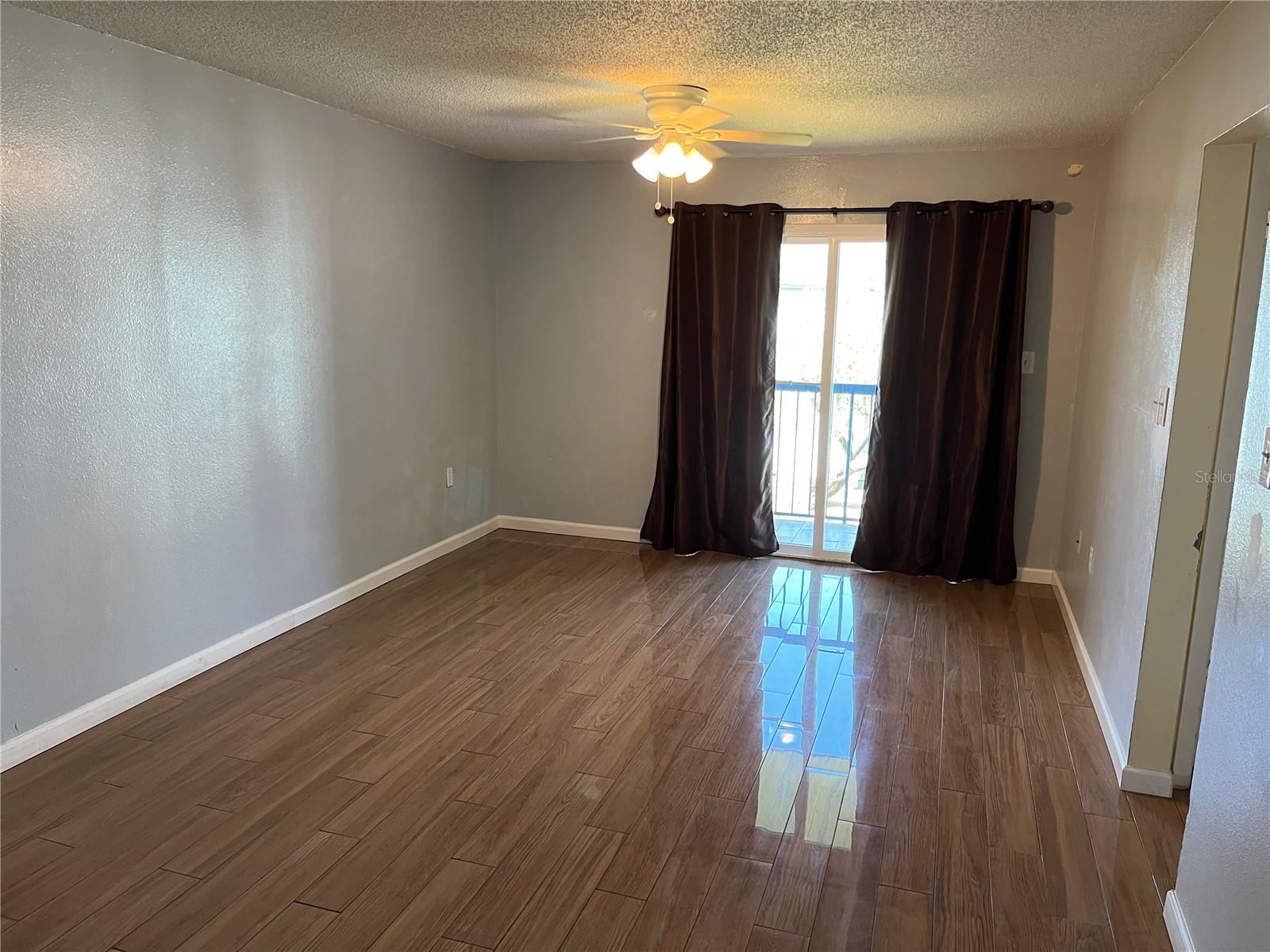 5052 TERRACE CLUB LN #201, TAMPA, FL, 33617