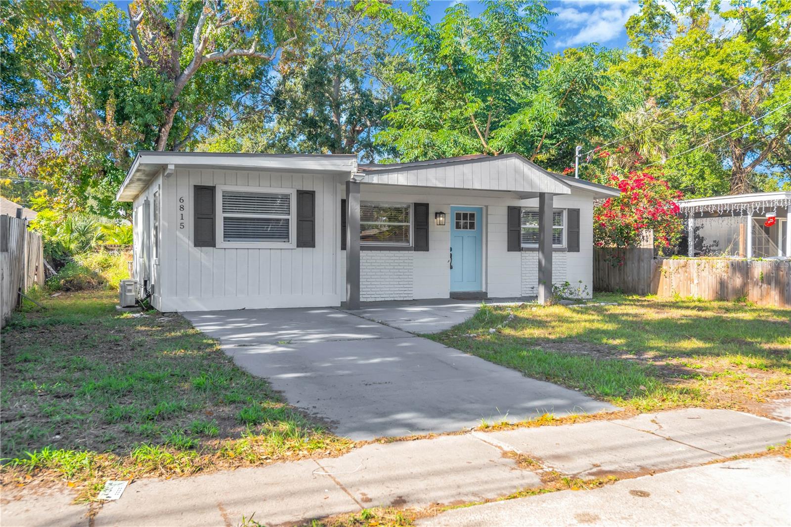 6815 S WALL ST, TAMPA, FL, 33616