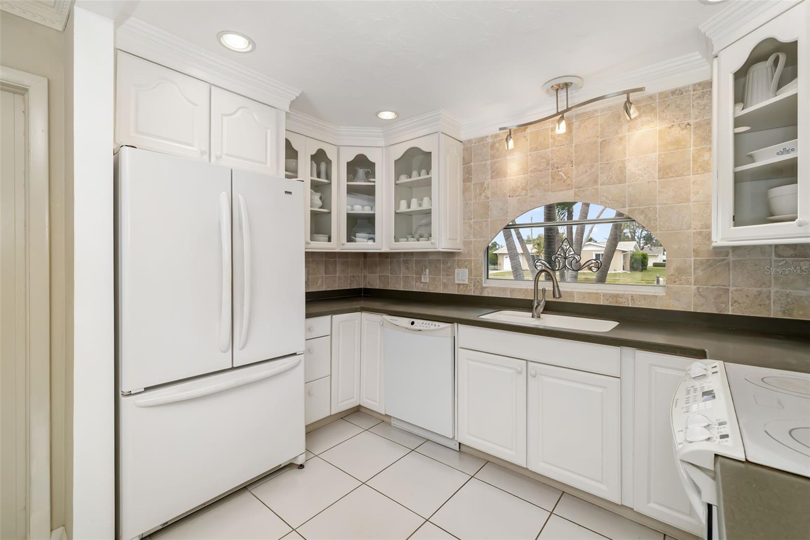 3136 GULF GATE DR, SARASOTA, FL, 34231
