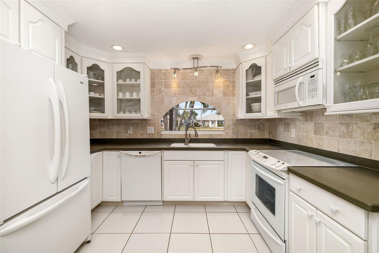3136 GULF GATE DR, SARASOTA, FL, 34231