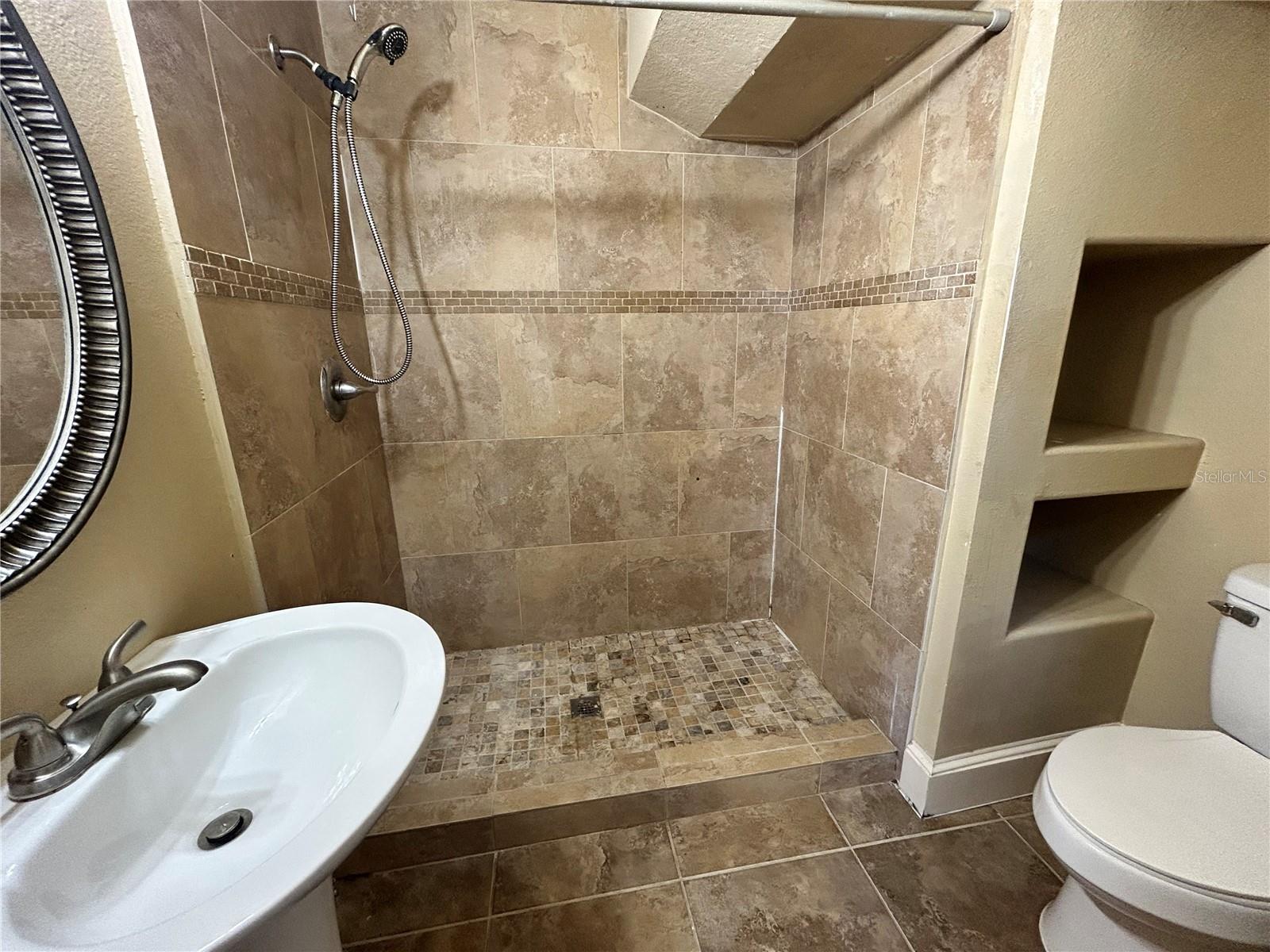 727 DARTMOOR ST N #2, ST PETERSBURG, FL, 33701