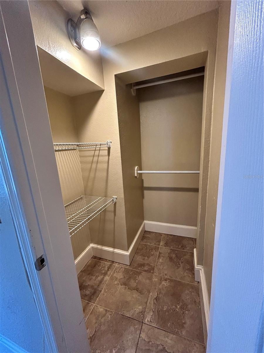 727 DARTMOOR ST N #2, ST PETERSBURG, FL, 33701