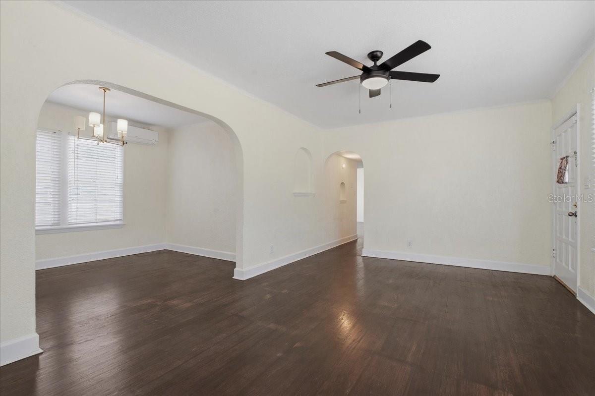 WOOD FLOORS IN THE MAIN LIVING AREA