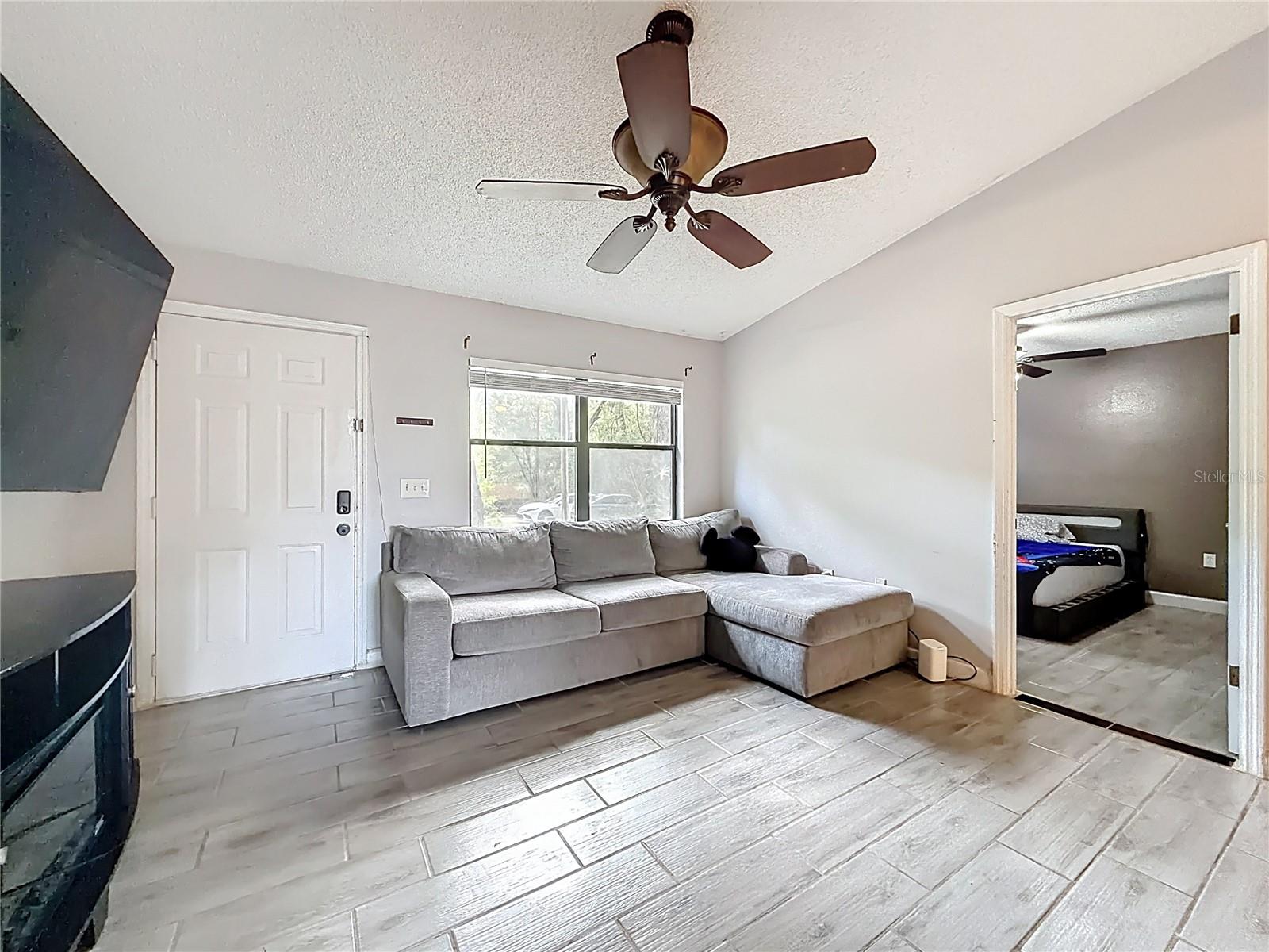 31427 GHENT AVE, MOUNT PLYMOUTH, FL, 32776