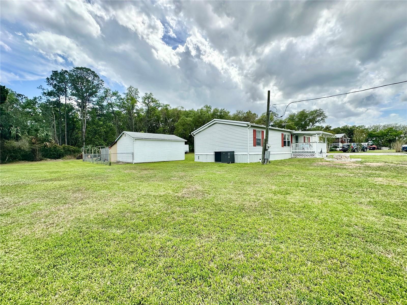 18400 SE 90TH LN, OCKLAWAHA, FL, 32179