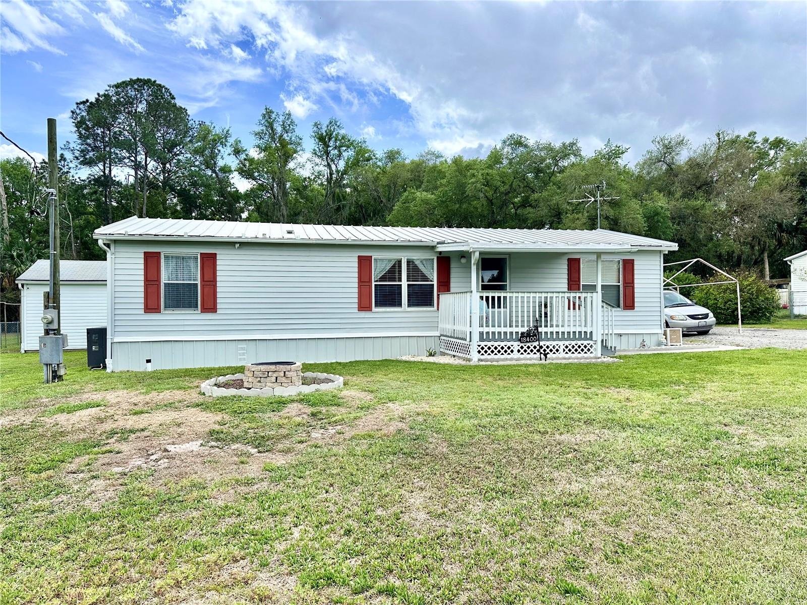 18400 SE 90TH LN, OCKLAWAHA, FL, 32179