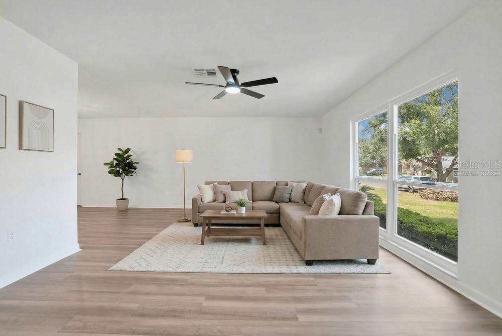 1307 VALLEY HILL DR, LAKELAND, FL, 33813