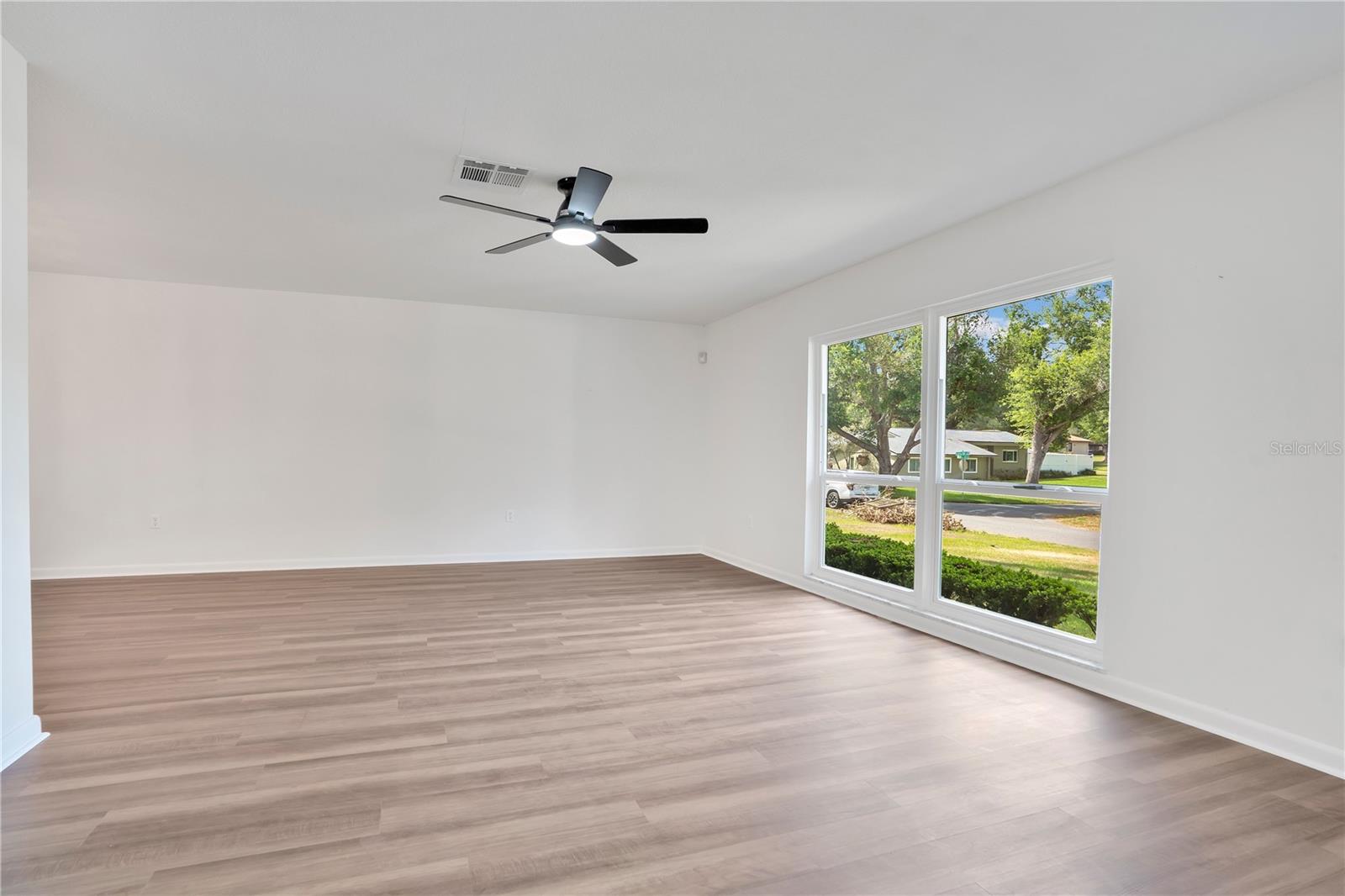 1307 VALLEY HILL DR, LAKELAND, FL, 33813