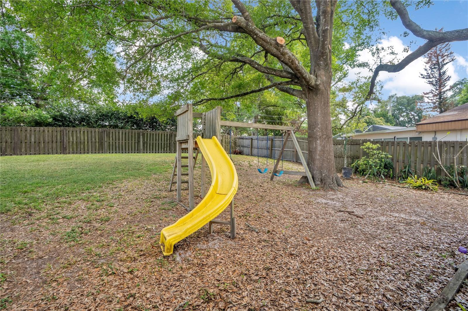 1307 VALLEY HILL DR, LAKELAND, FL, 33813