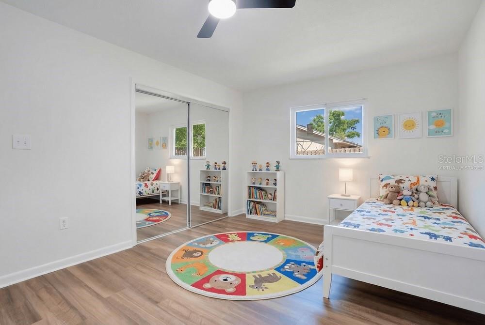 1307 VALLEY HILL DR, LAKELAND, FL, 33813
