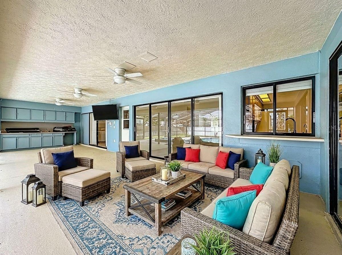 Outside entertaining