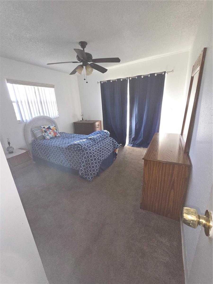 101 CAMBRIDGE TRL #205, SUN CITY CENTER, FL, 33573