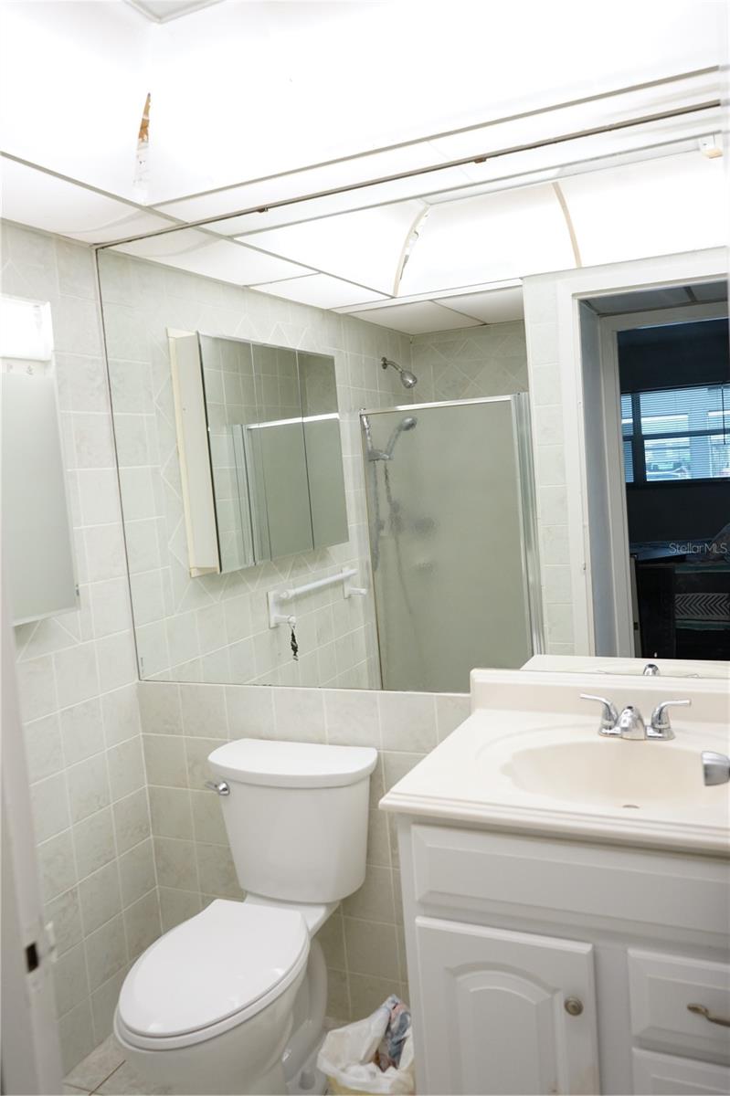 101 CAMBRIDGE TRL #205, SUN CITY CENTER, FL, 33573