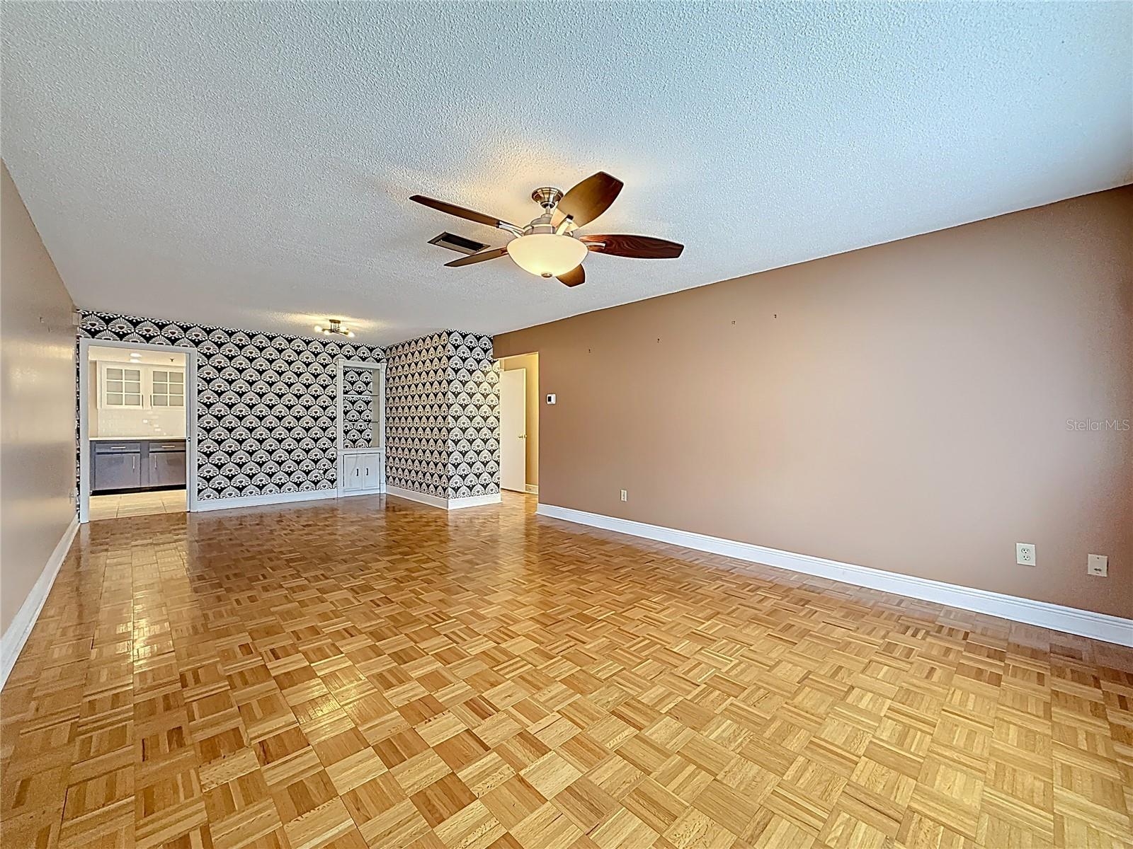 403 MINDY DR, LARGO, FL, 33771