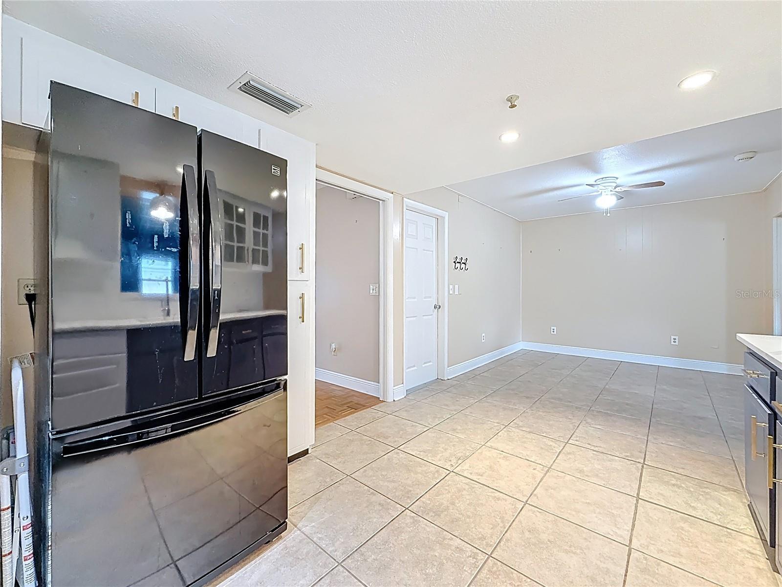 403 MINDY DR, LARGO, FL, 33771