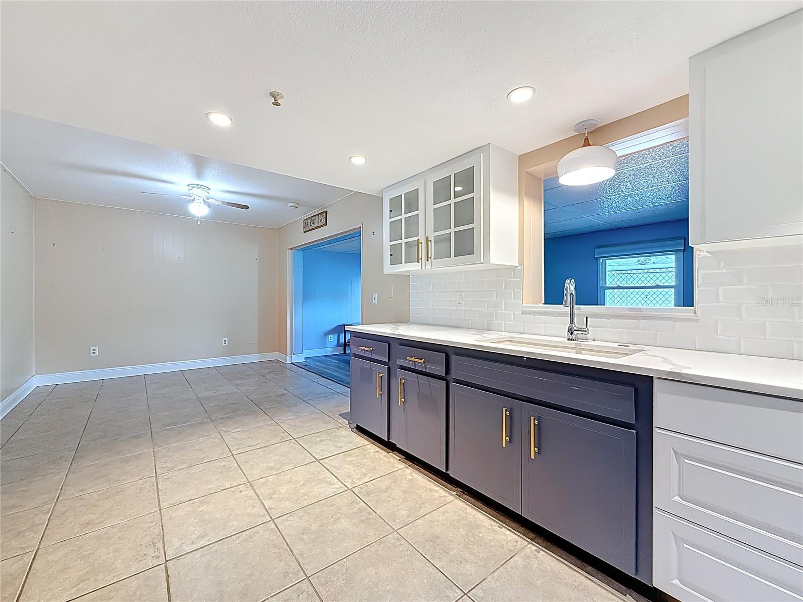 403 MINDY DR, LARGO, FL, 33771