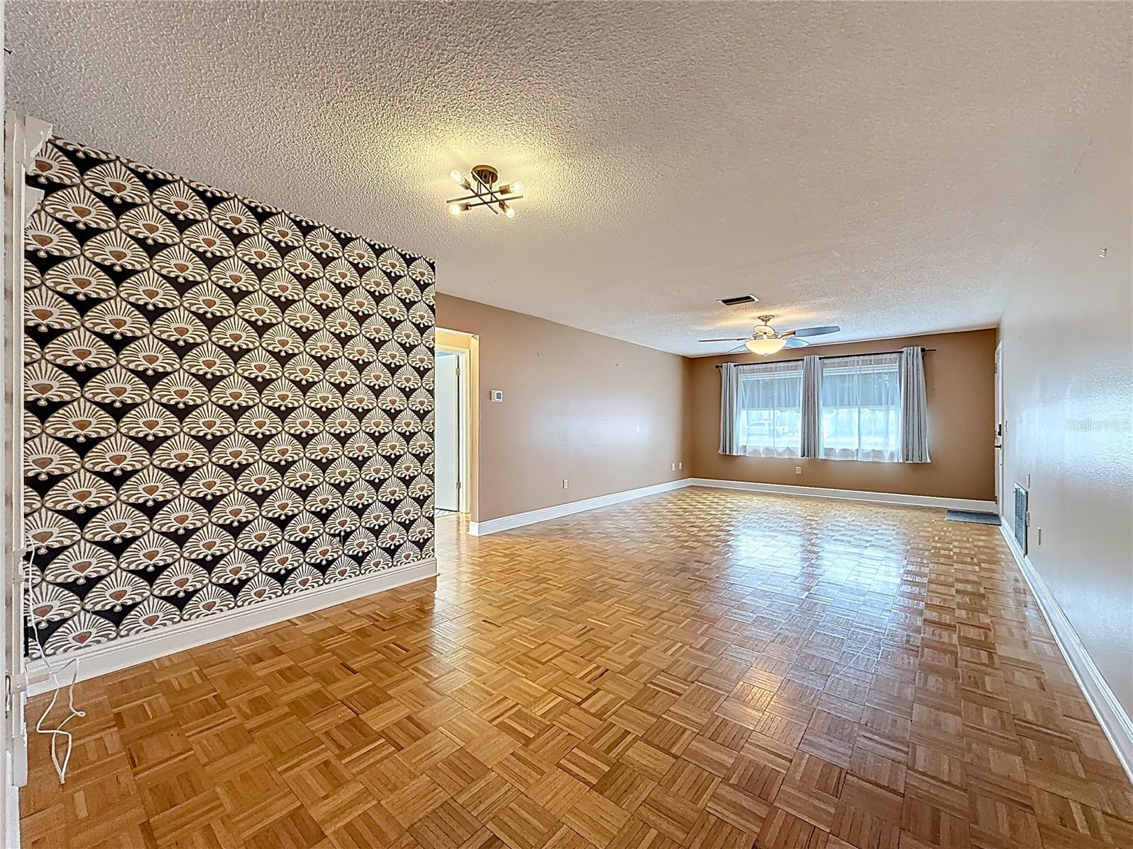 403 MINDY DR, LARGO, FL, 33771