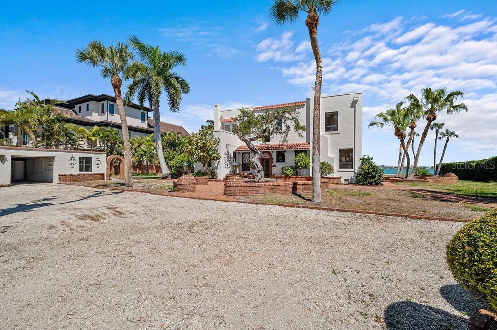 679 NORSOTA WAY, SARASOTA, FL, 34242