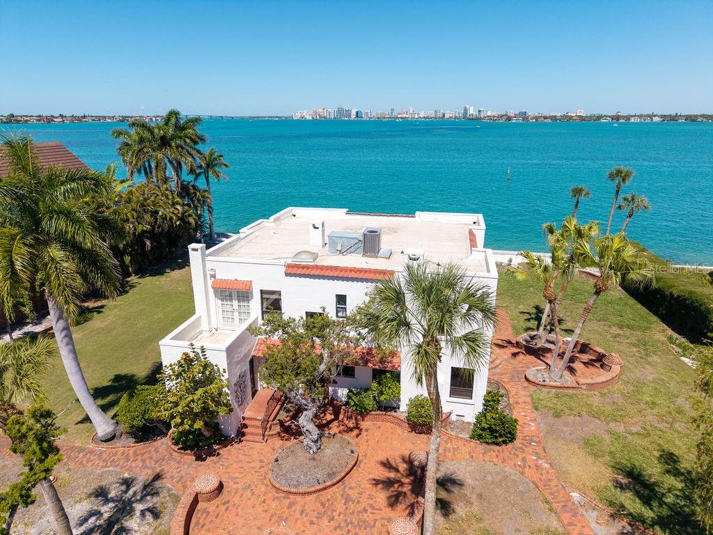 679 NORSOTA WAY, SARASOTA, FL, 34242