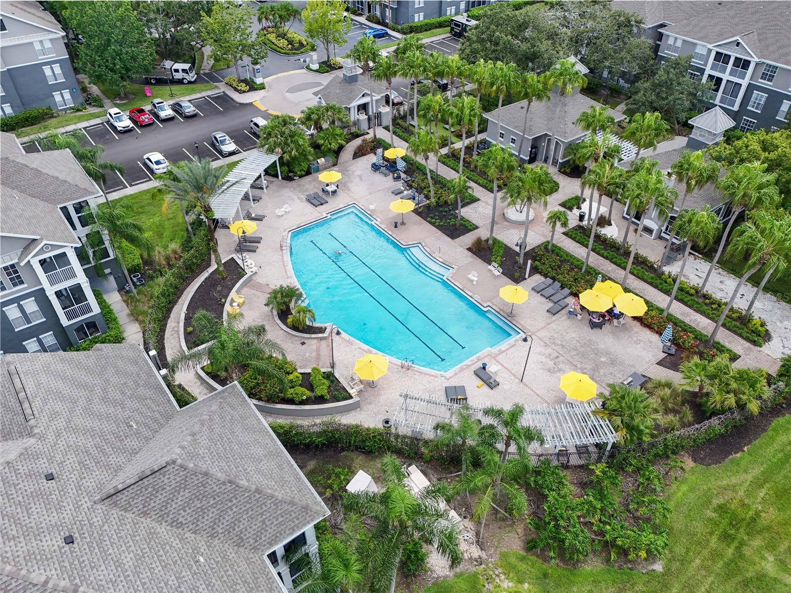 9301 CRESCENT LOOP CIR #206, TAMPA, FL, 33619