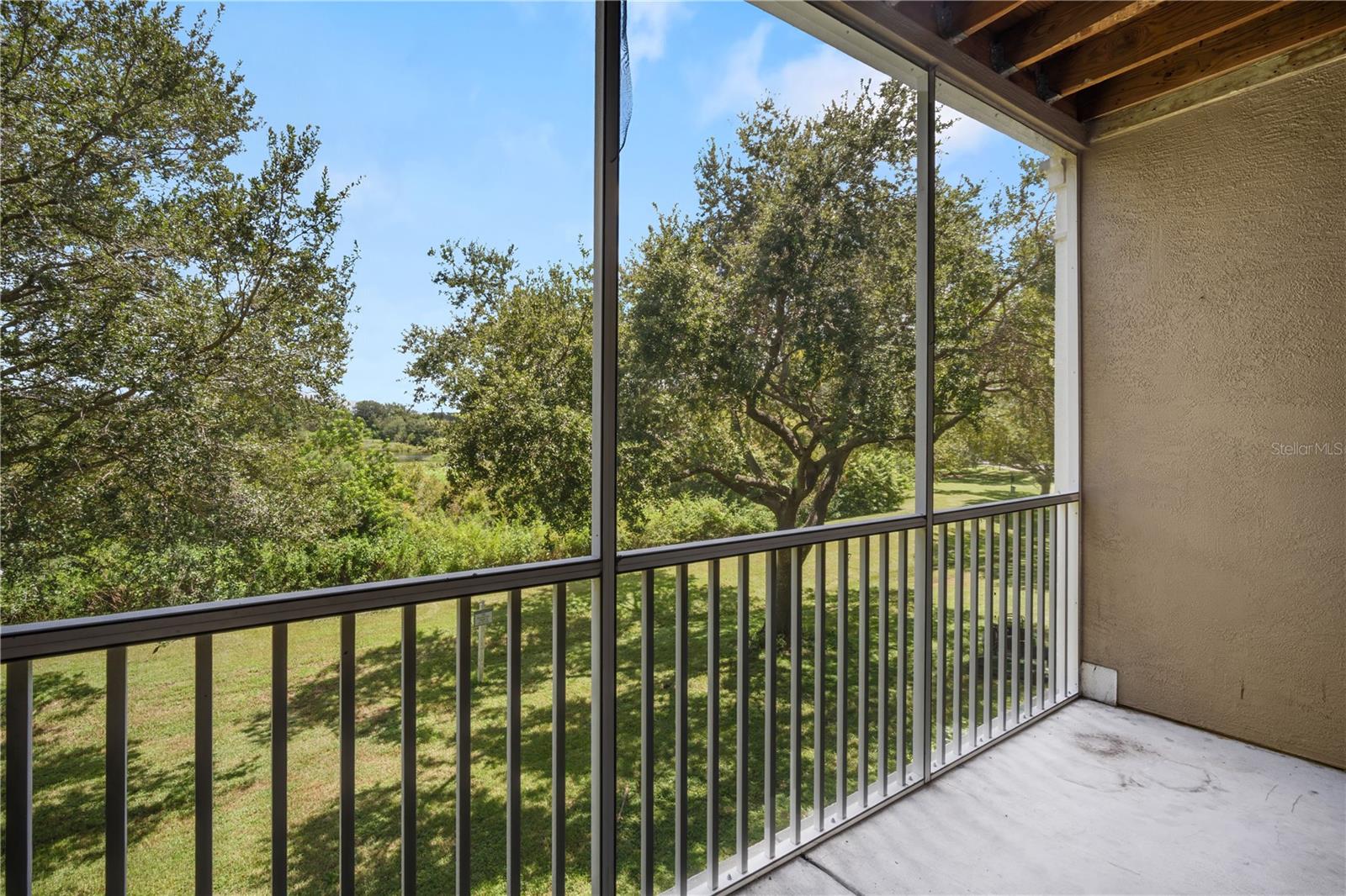 9301 CRESCENT LOOP CIR #206, TAMPA, FL, 33619