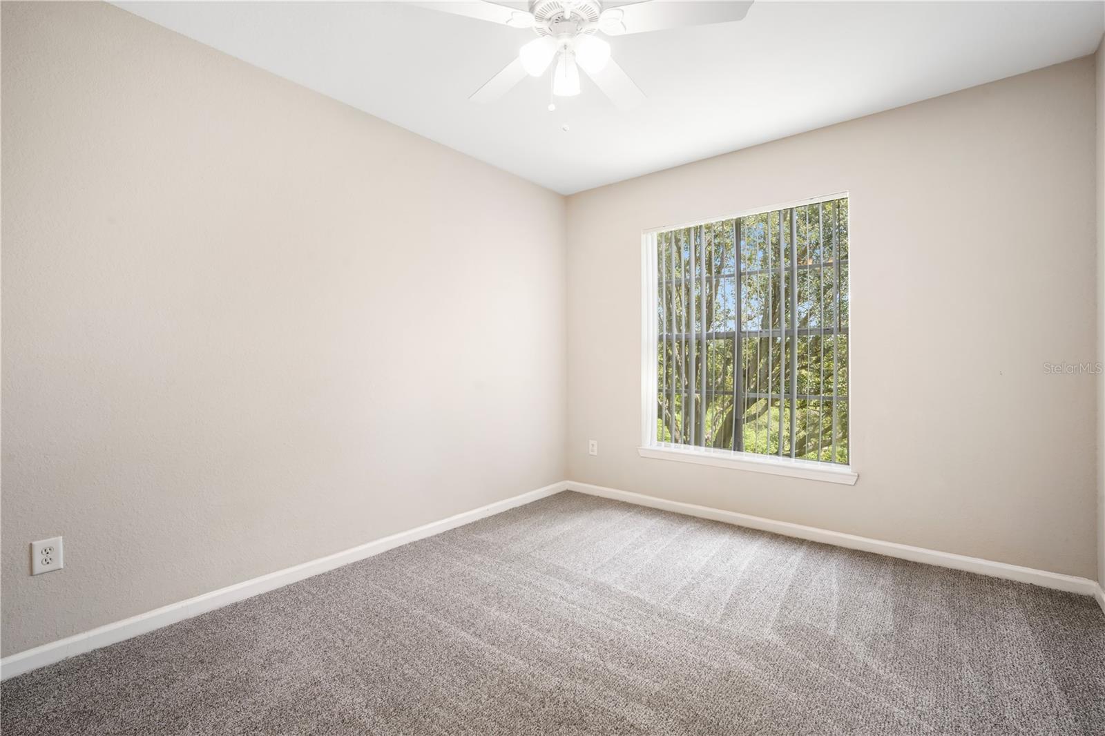9301 CRESCENT LOOP CIR #206, TAMPA, FL, 33619