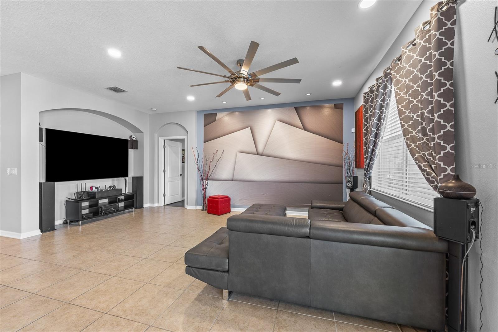 613 CORTONA DR., ORLANDO, FL, 32828