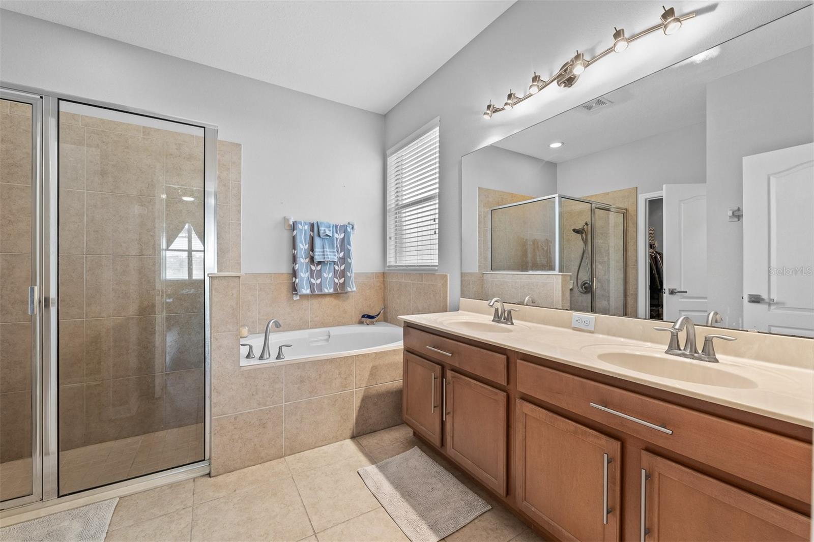 613 CORTONA DR., ORLANDO, FL, 32828