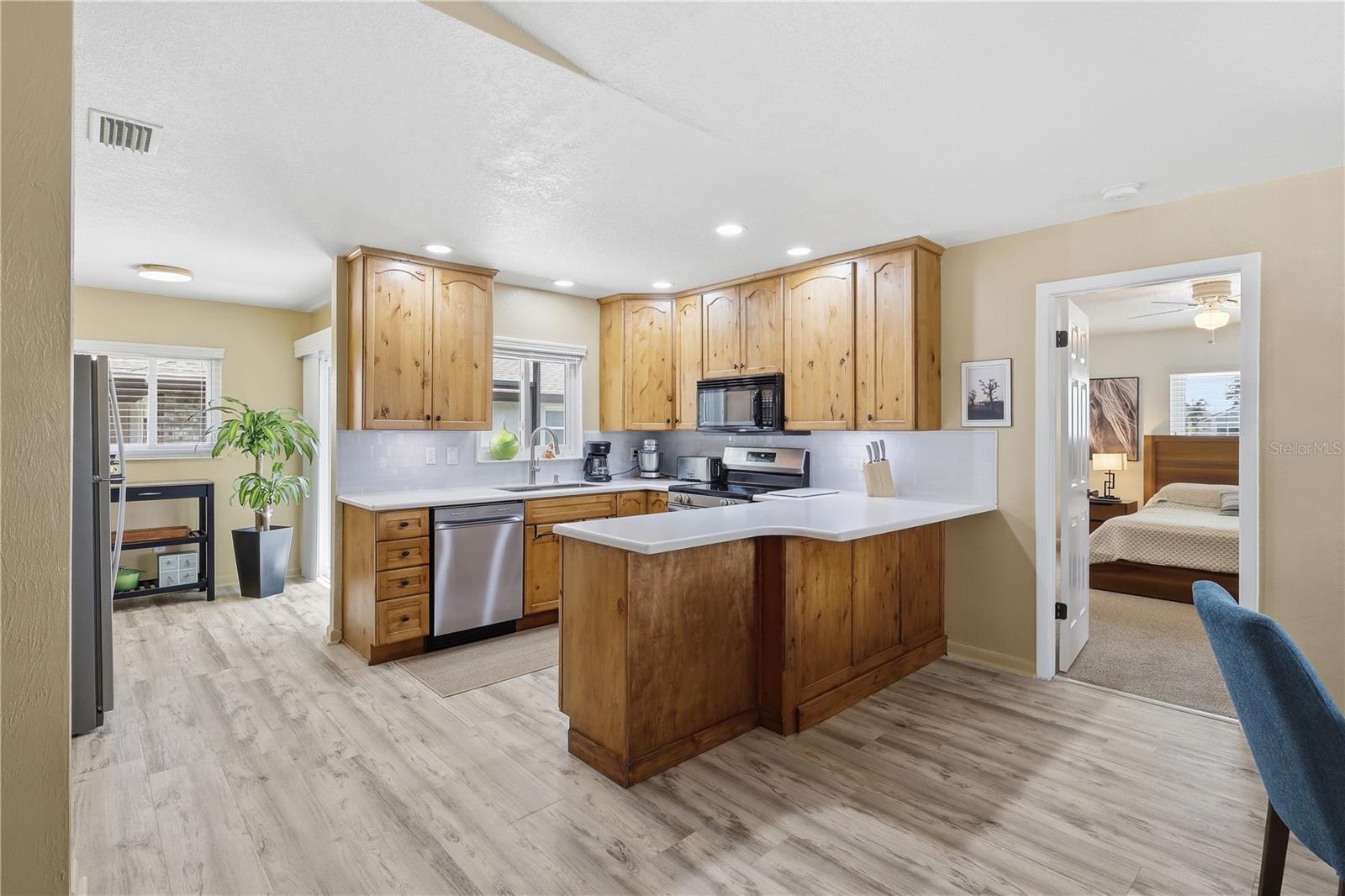 16 CEDARDALE CT, PALM COAST, FL, 32137