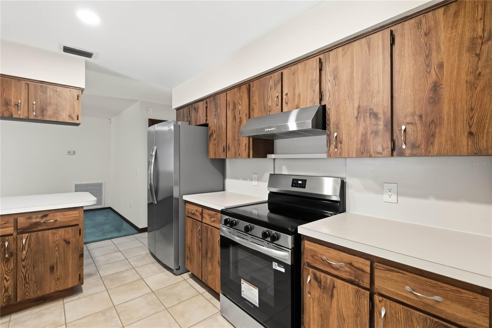 2106 PEACH TREE BLVD, ST CLOUD, FL, 34769