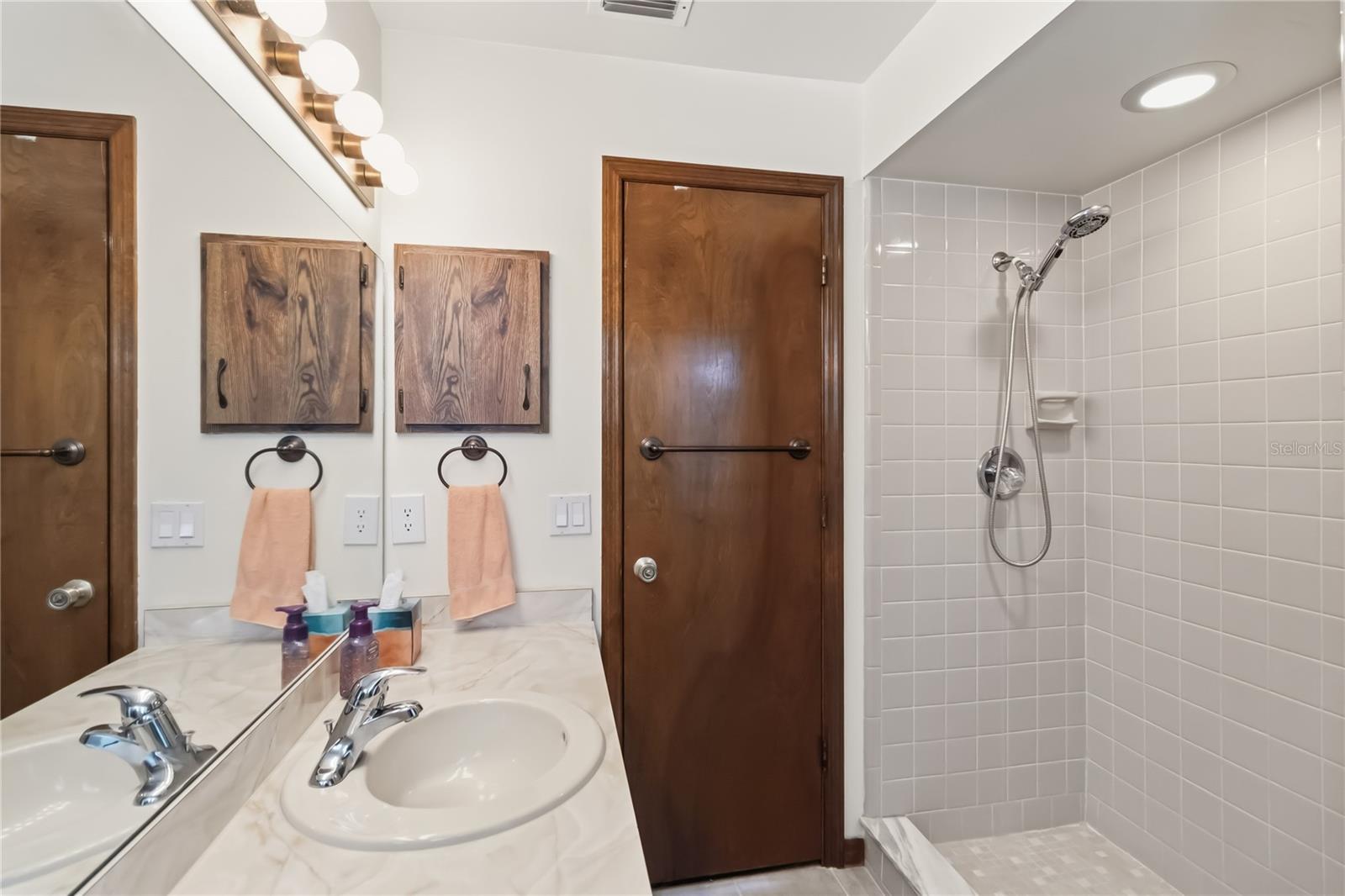 2106 PEACH TREE BLVD, ST CLOUD, FL, 34769