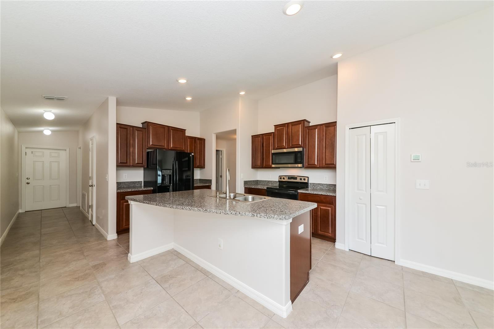 CARLTON LAKES WEST PH 1 &, RIVERVIEW, FL, 33579