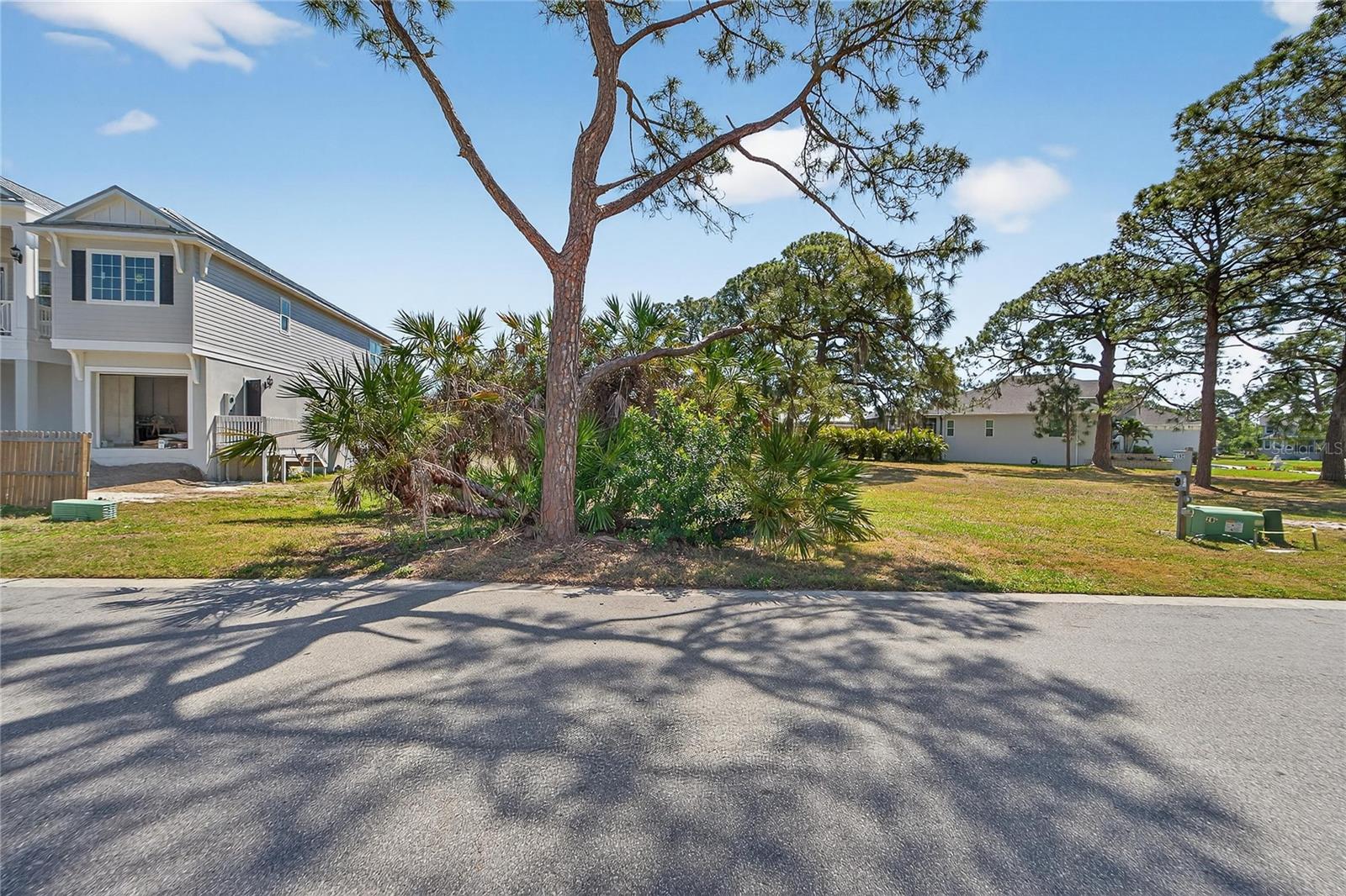 HARBOUR WATCH DR, TARPON SPRINGS, FL, 34689