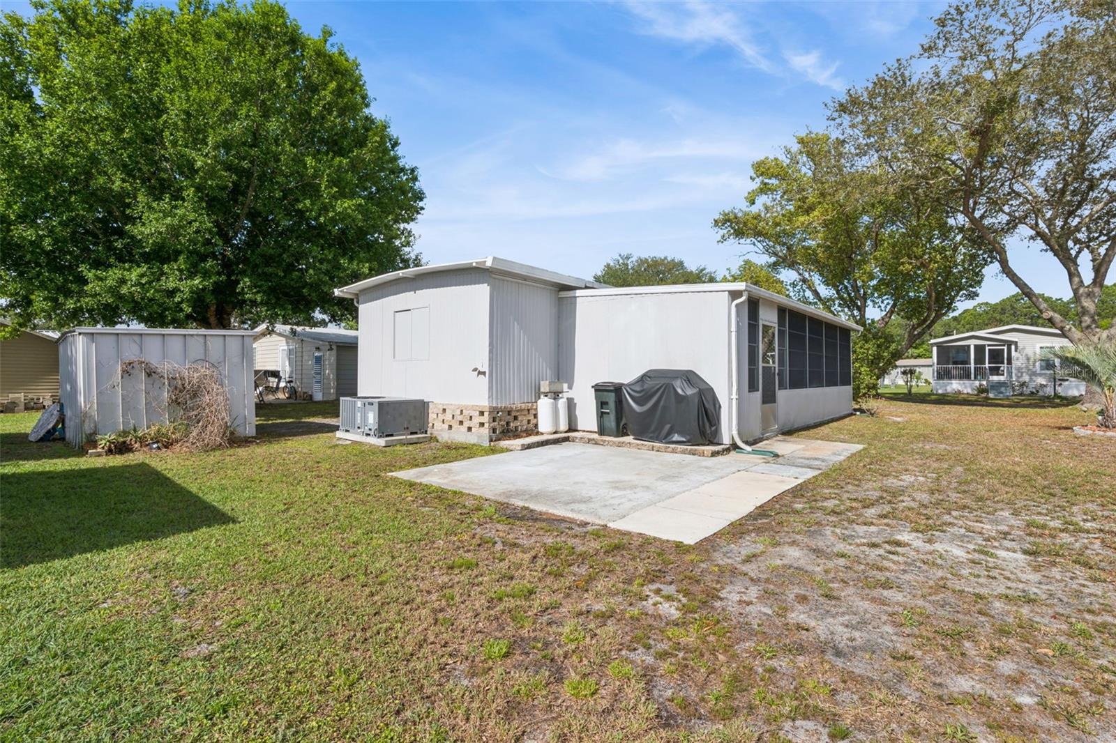 511 FLAMINGO LN, OSTEEN, FL, 32764